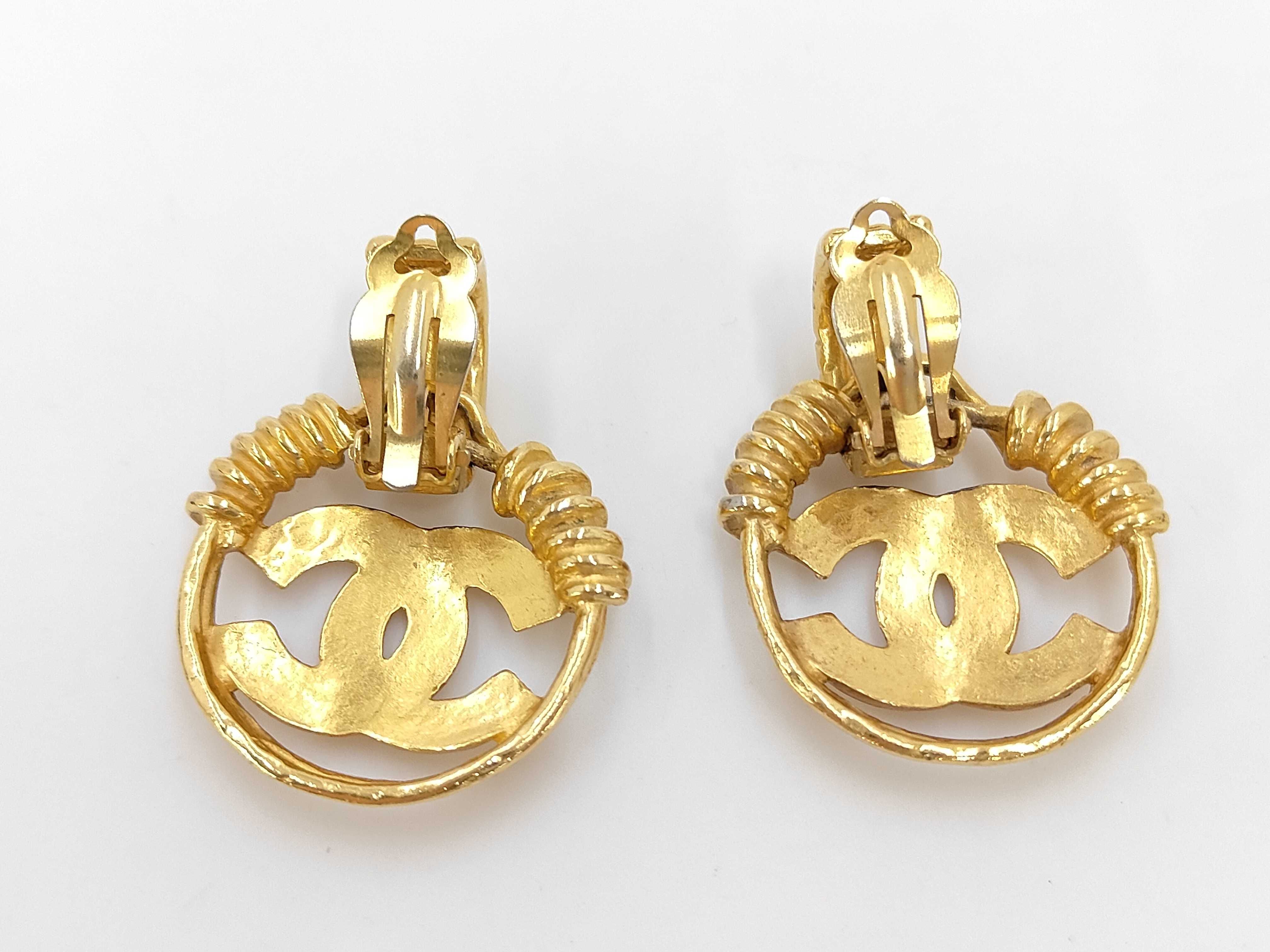 Earrings 94P Vintage Classic Earrings — view 2