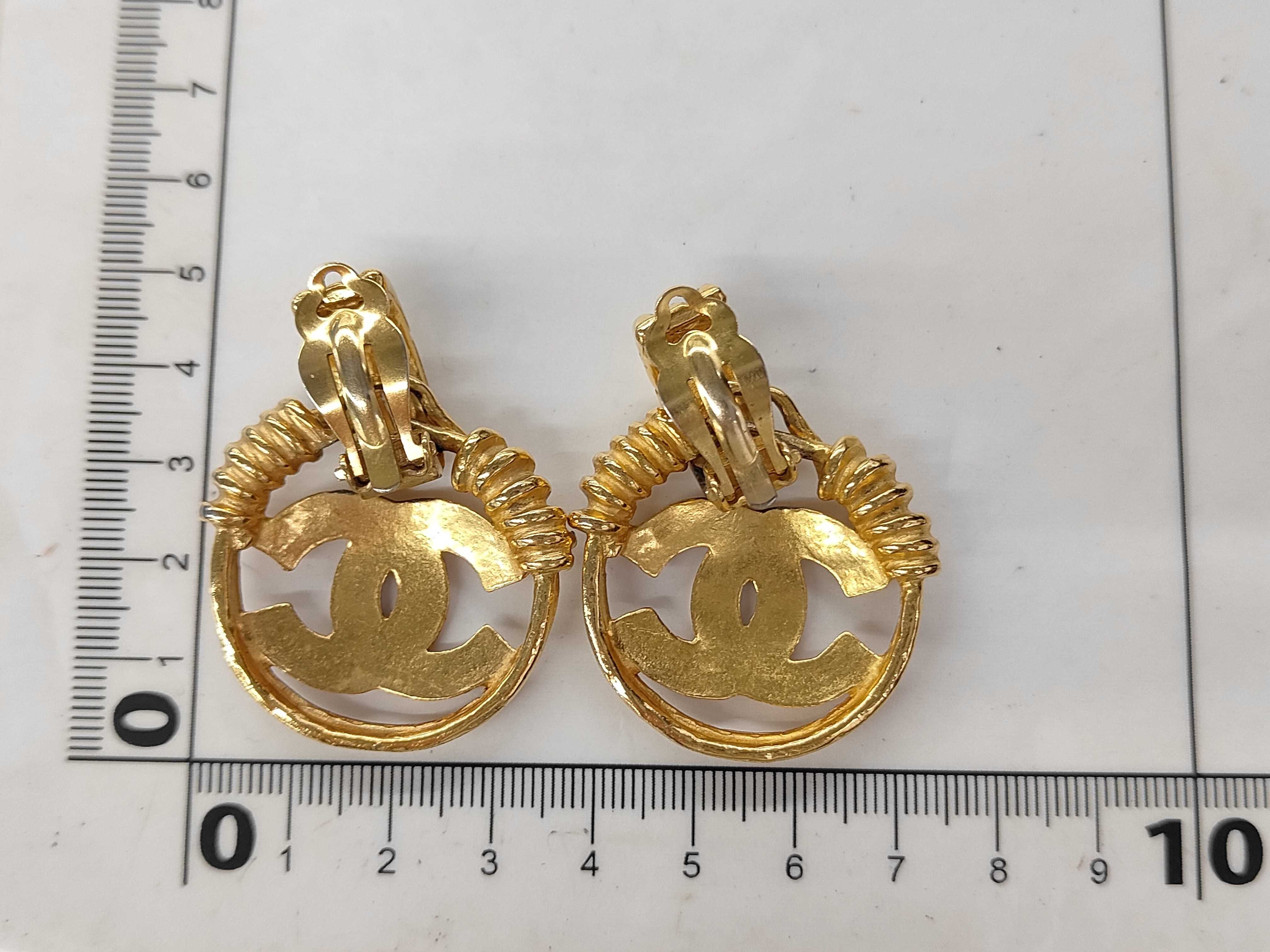 Earrings 94P Vintage Classic Earrings — view 6