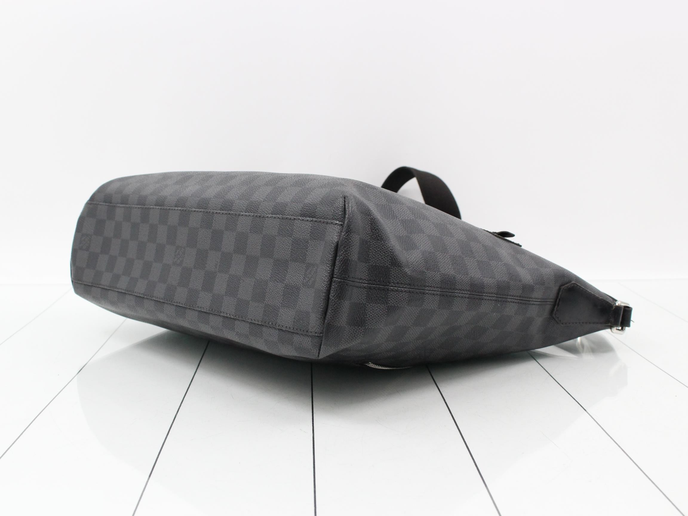 Mic MM Shoulder Bag — view 6