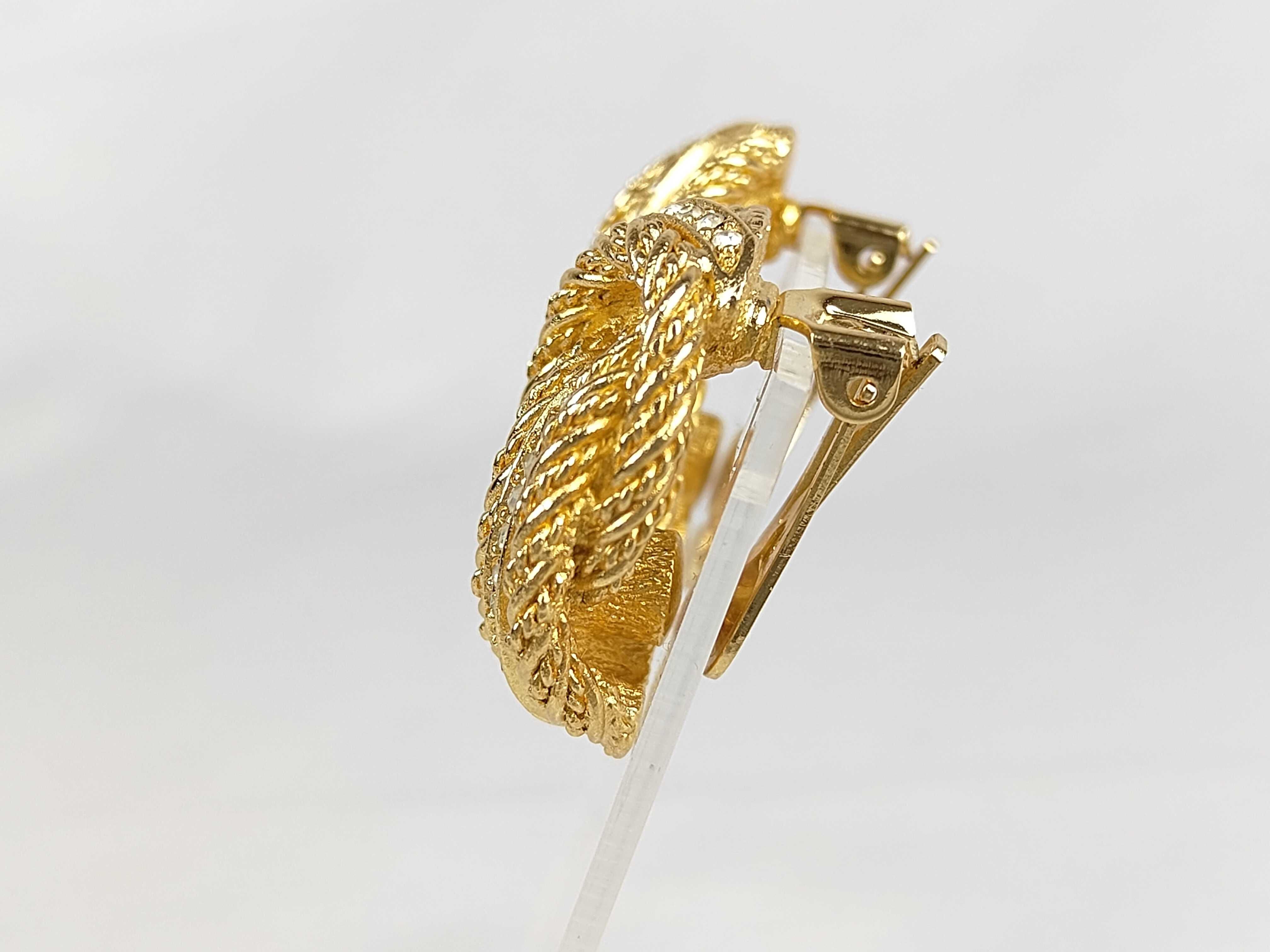 Earrings — view 3