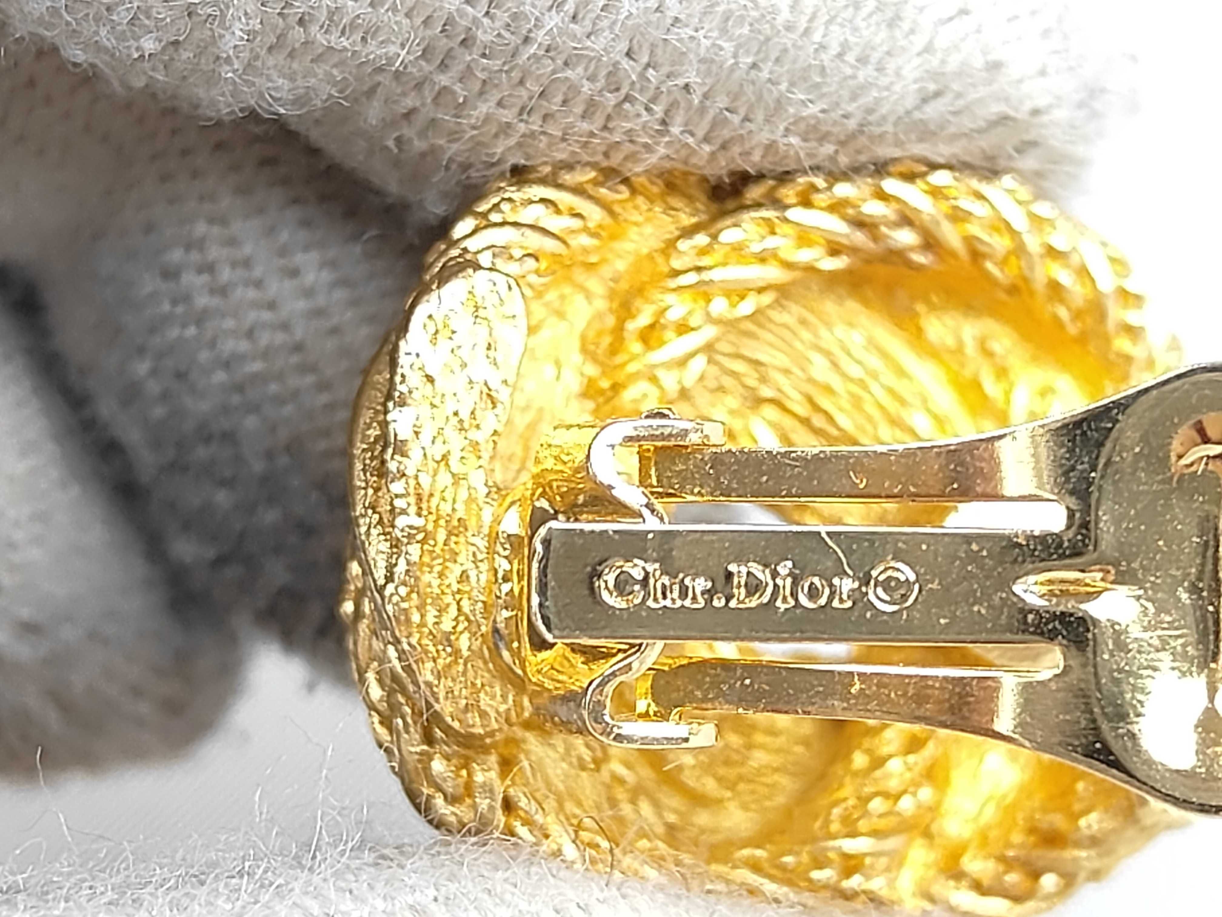 Earrings — view 6