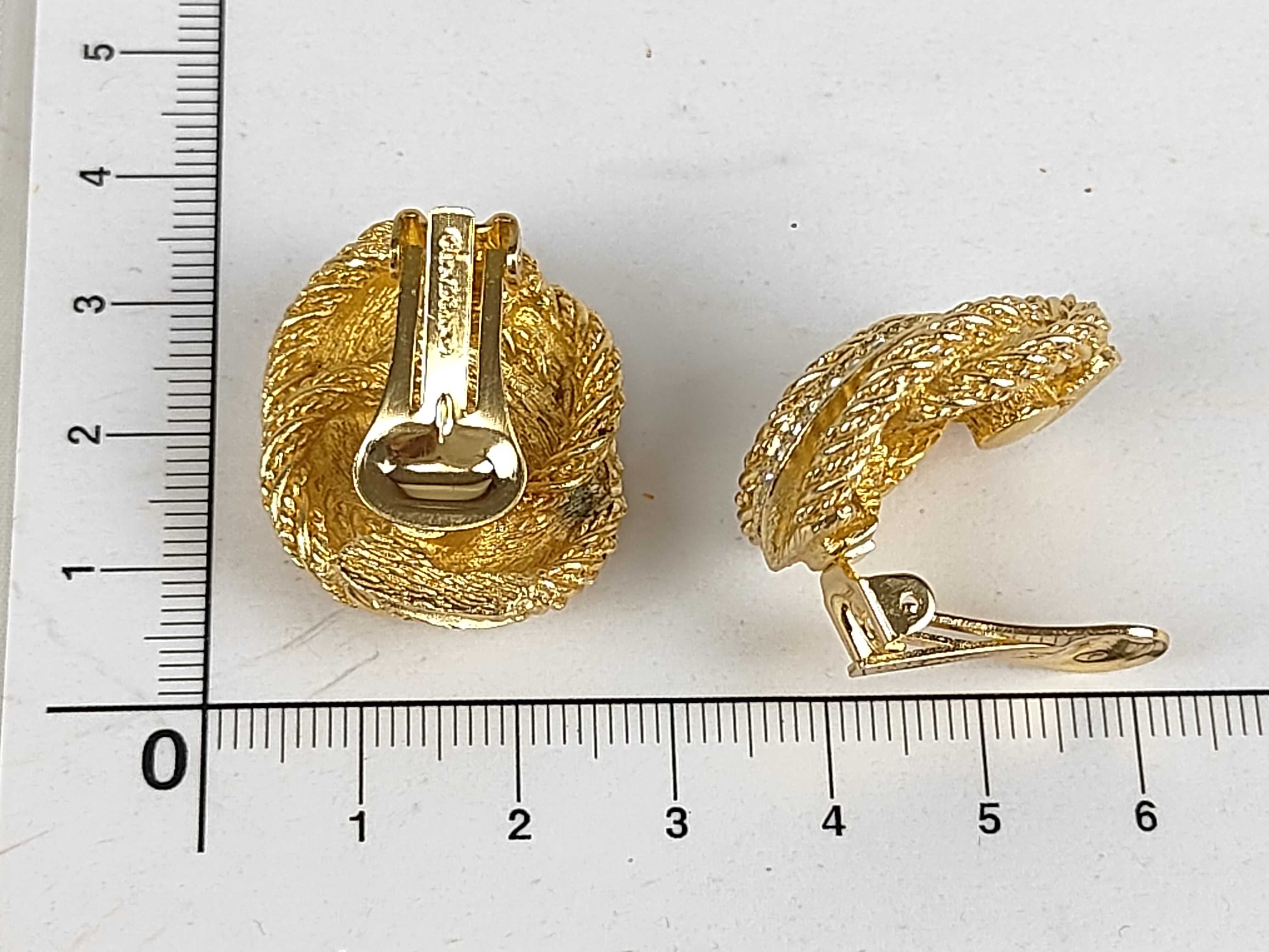 Earrings — view 7