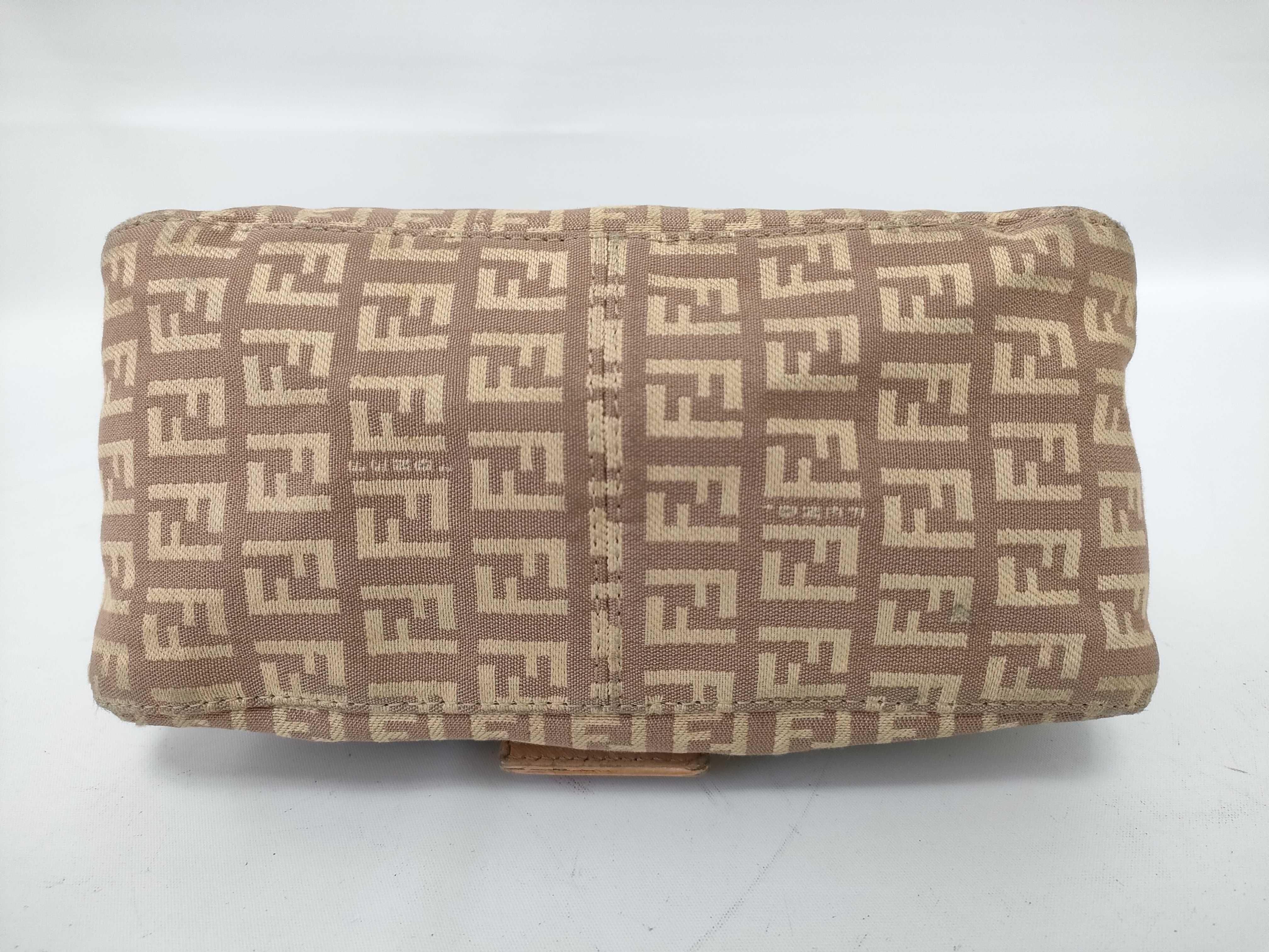 Zucca pattern Fendi Mamma Bucket Zucchino handbag — view 3