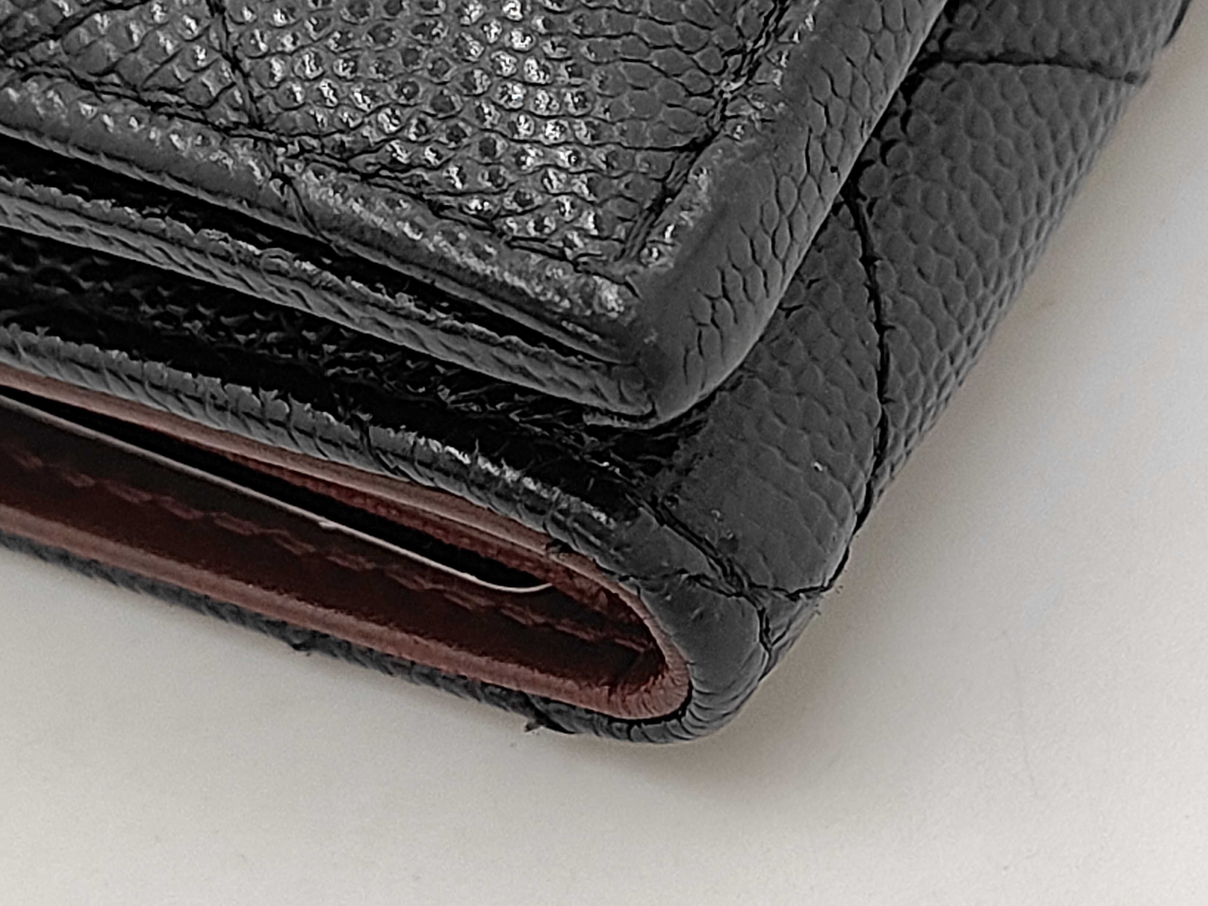 Compact Wallet Caviar Leather Wallet — view 3