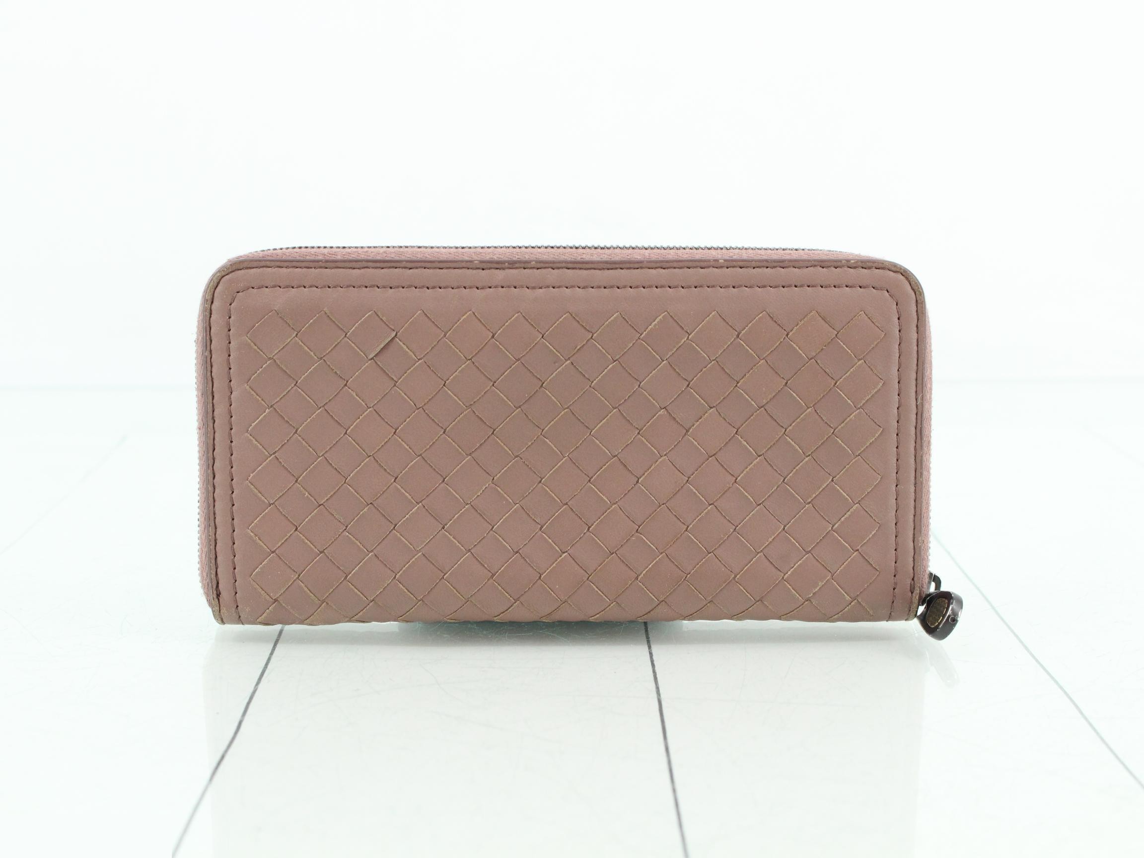 Intrecciato long wallet, round zipper — view 2