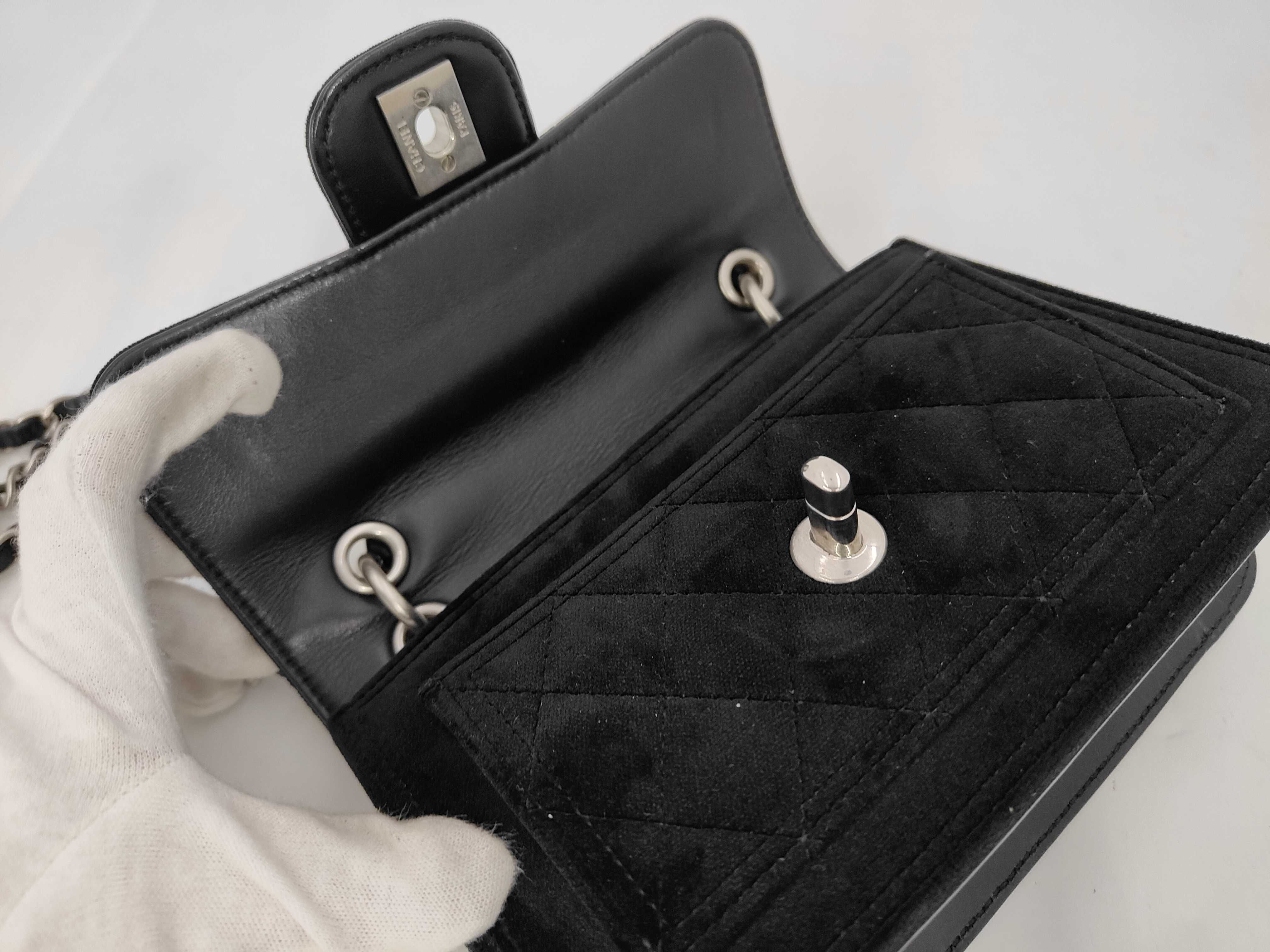 Matelassé Chain Shoulder Bag — view 7