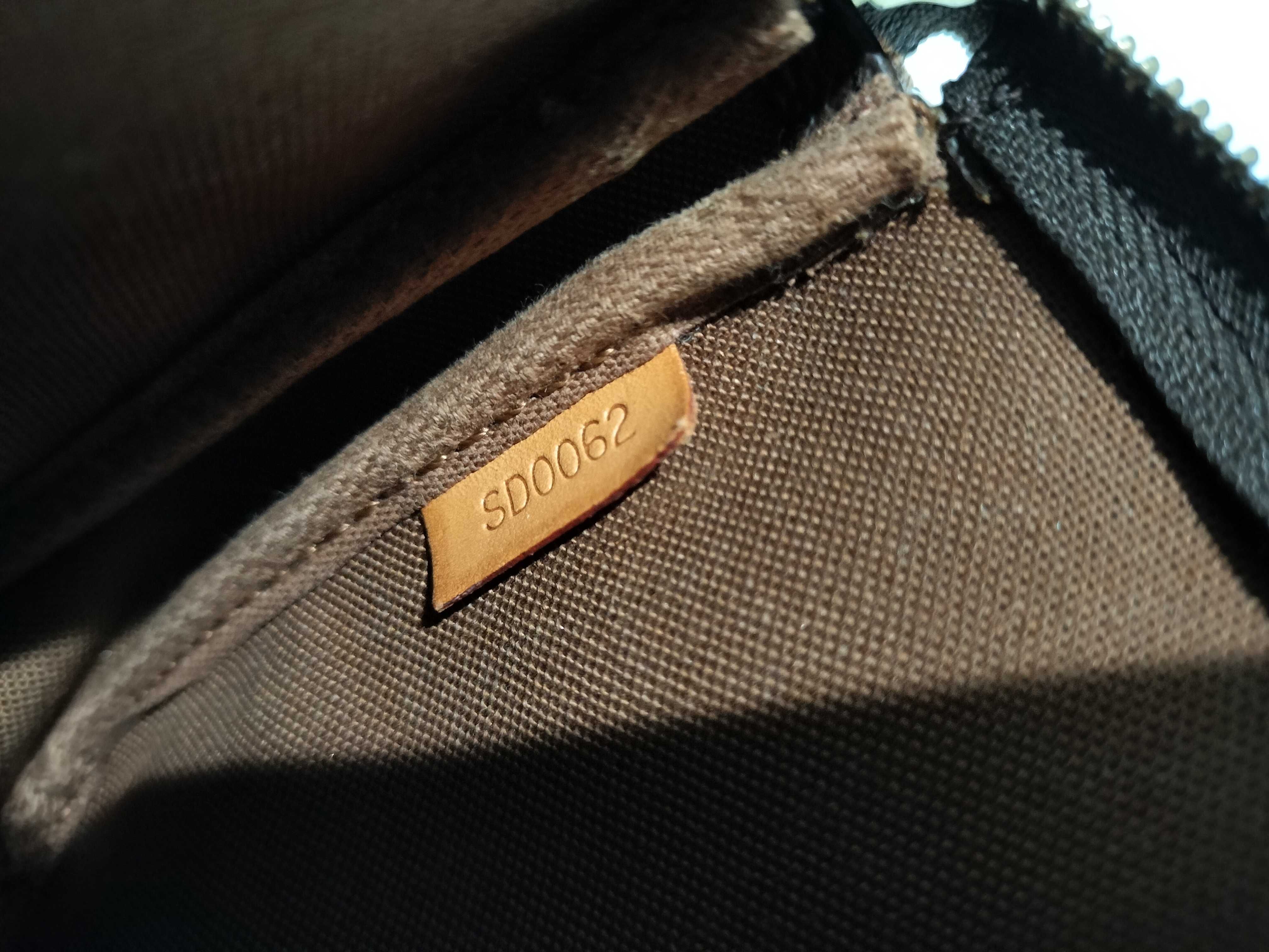 Monogram M51980 Pochette Accessoires Handbag — view 11