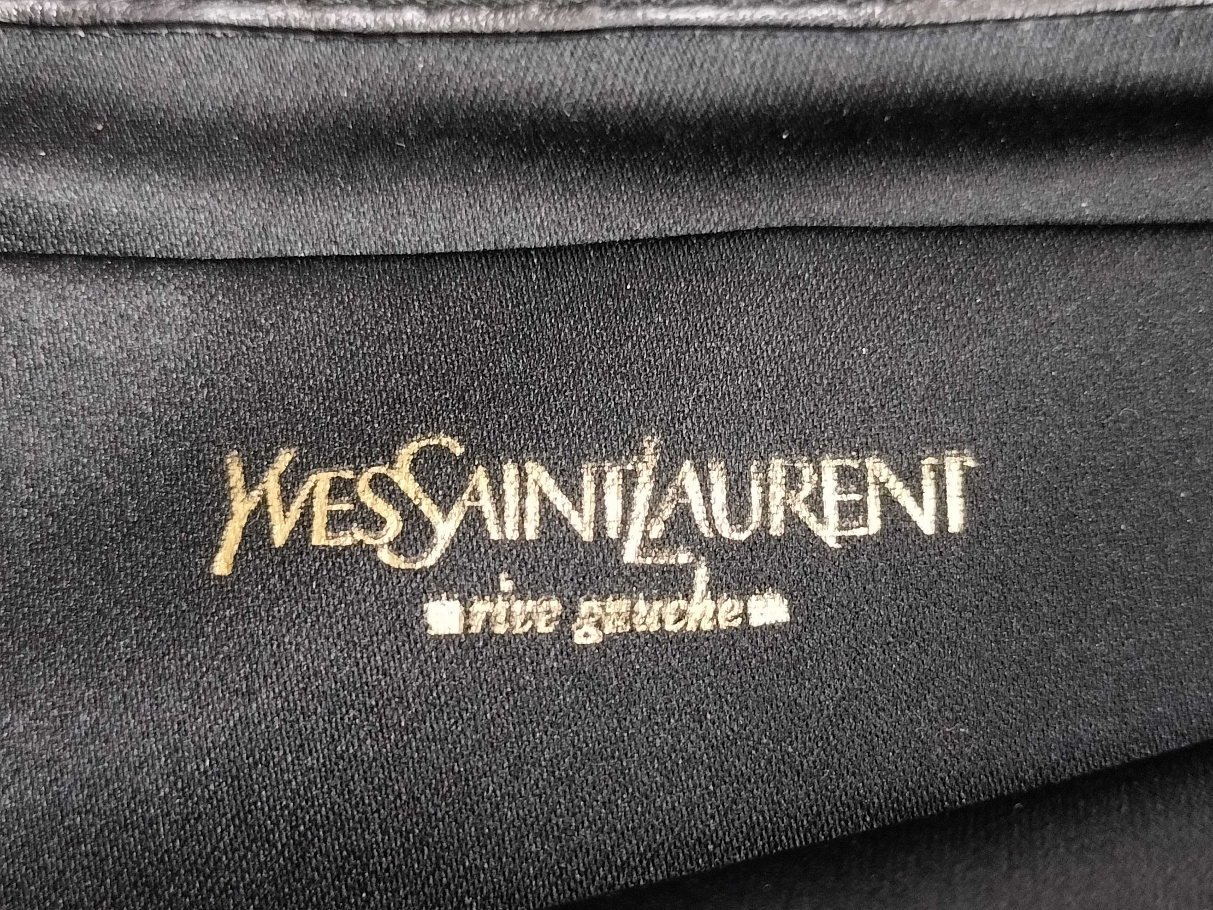 Saint Tropez Velour Black Shoulder Bag — view 12