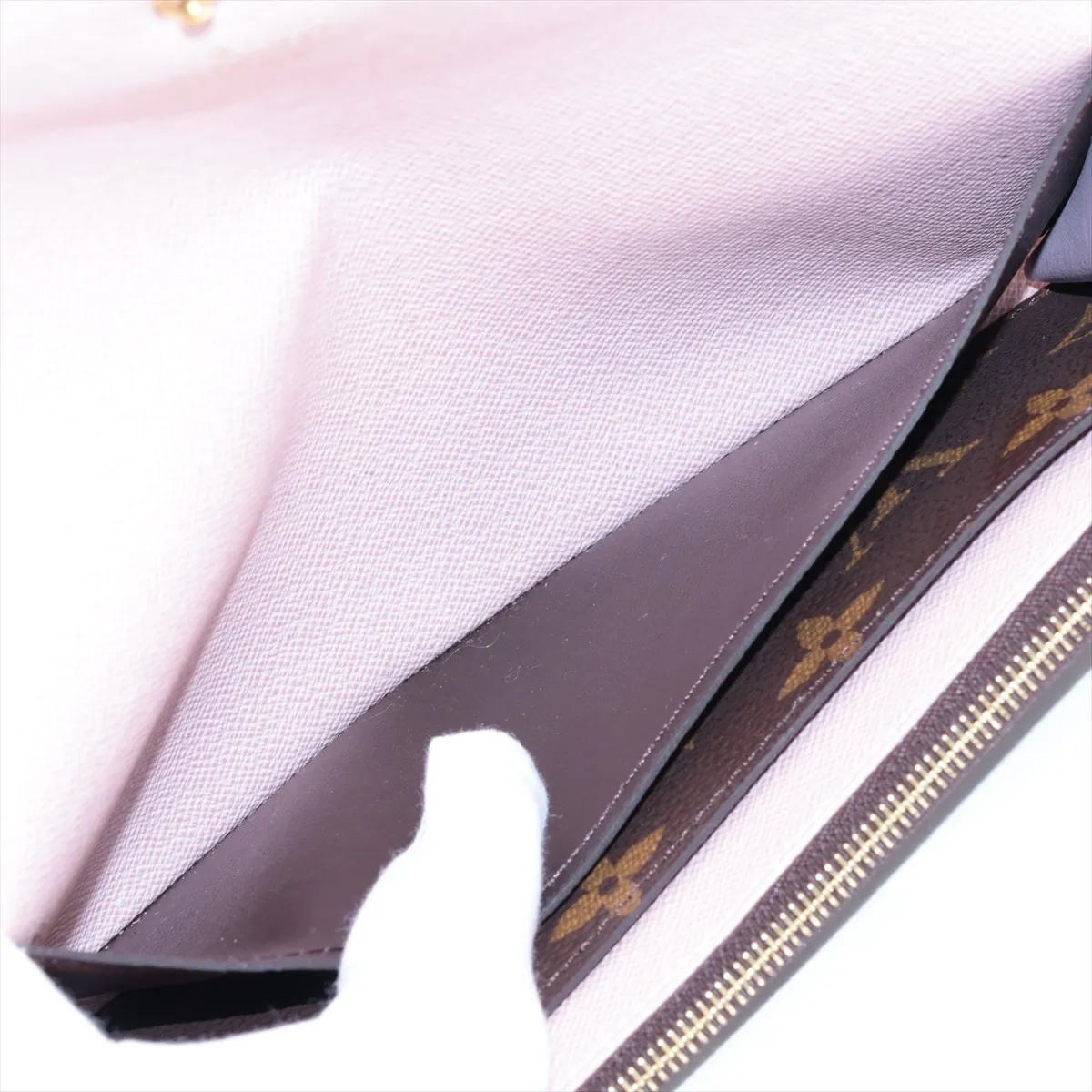 Monogram Portefeuille Emily M61289 Rose Ballerine Long Wallet — view 4