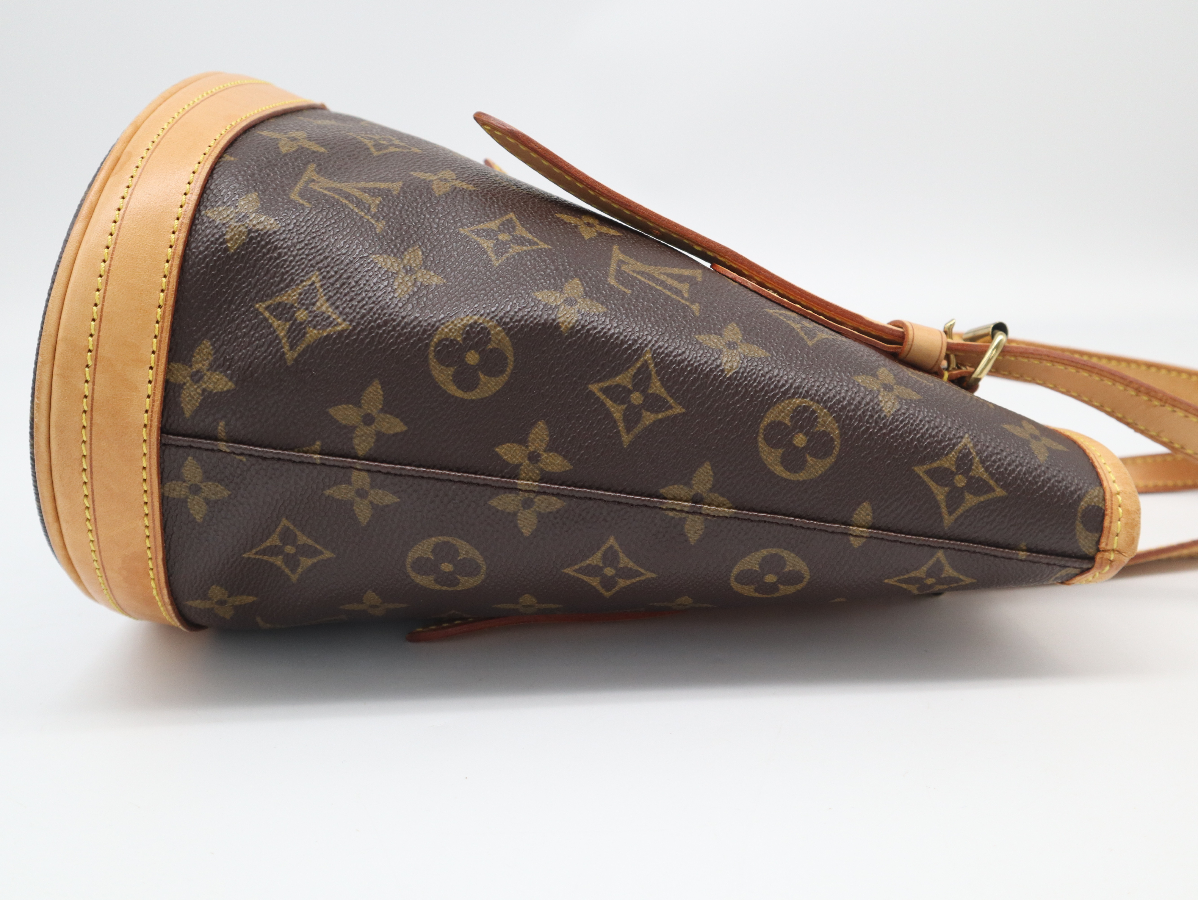 M42238 Monogram Bucket PM Tote Bag with Pouch — view 4