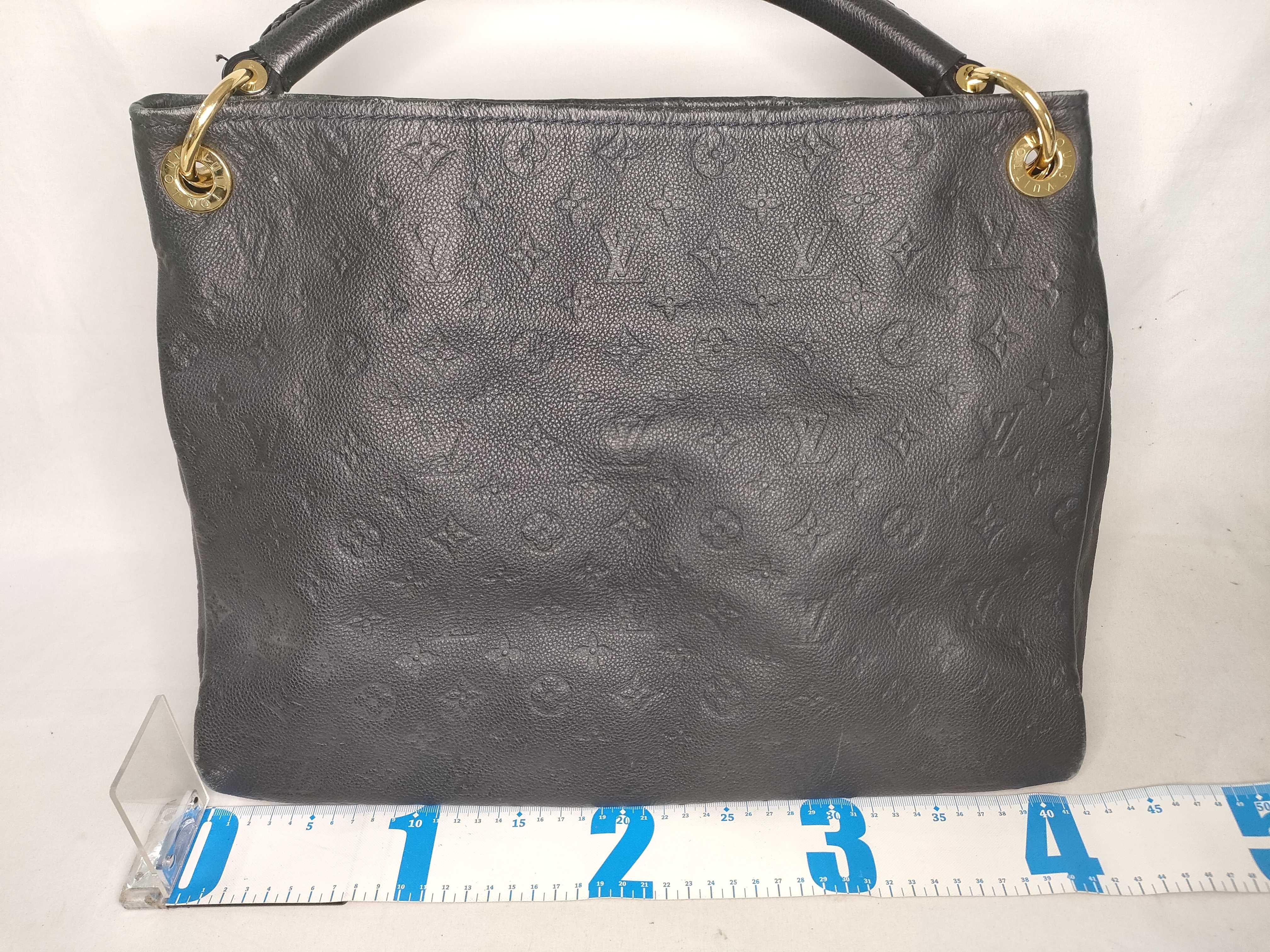 Monogram Empreinte Artsy M93448 Shoulder Bag — view 2