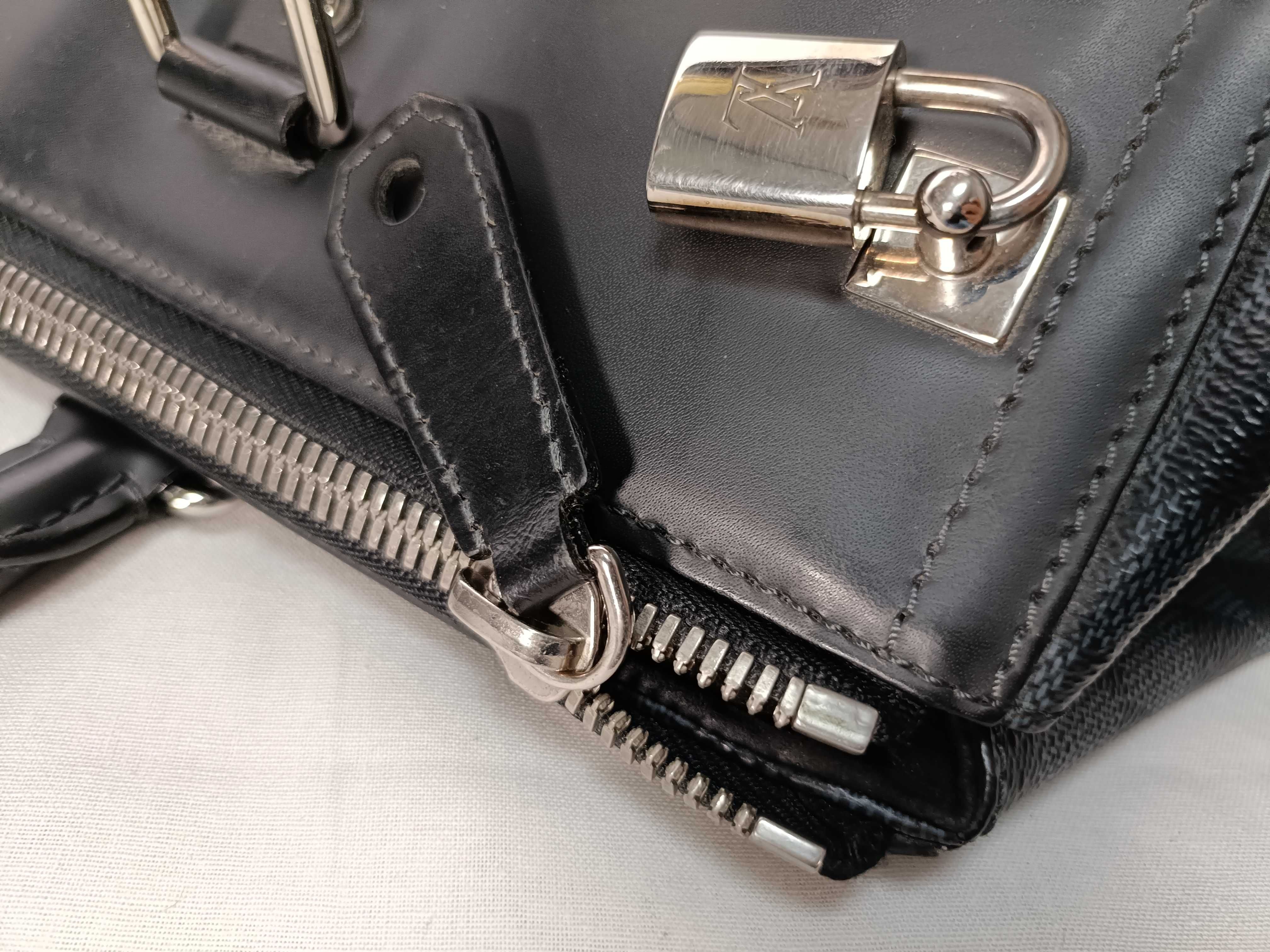 TH- Damier Graphite Greenwich N41164 - Grade B Shoulder Bag — view 10