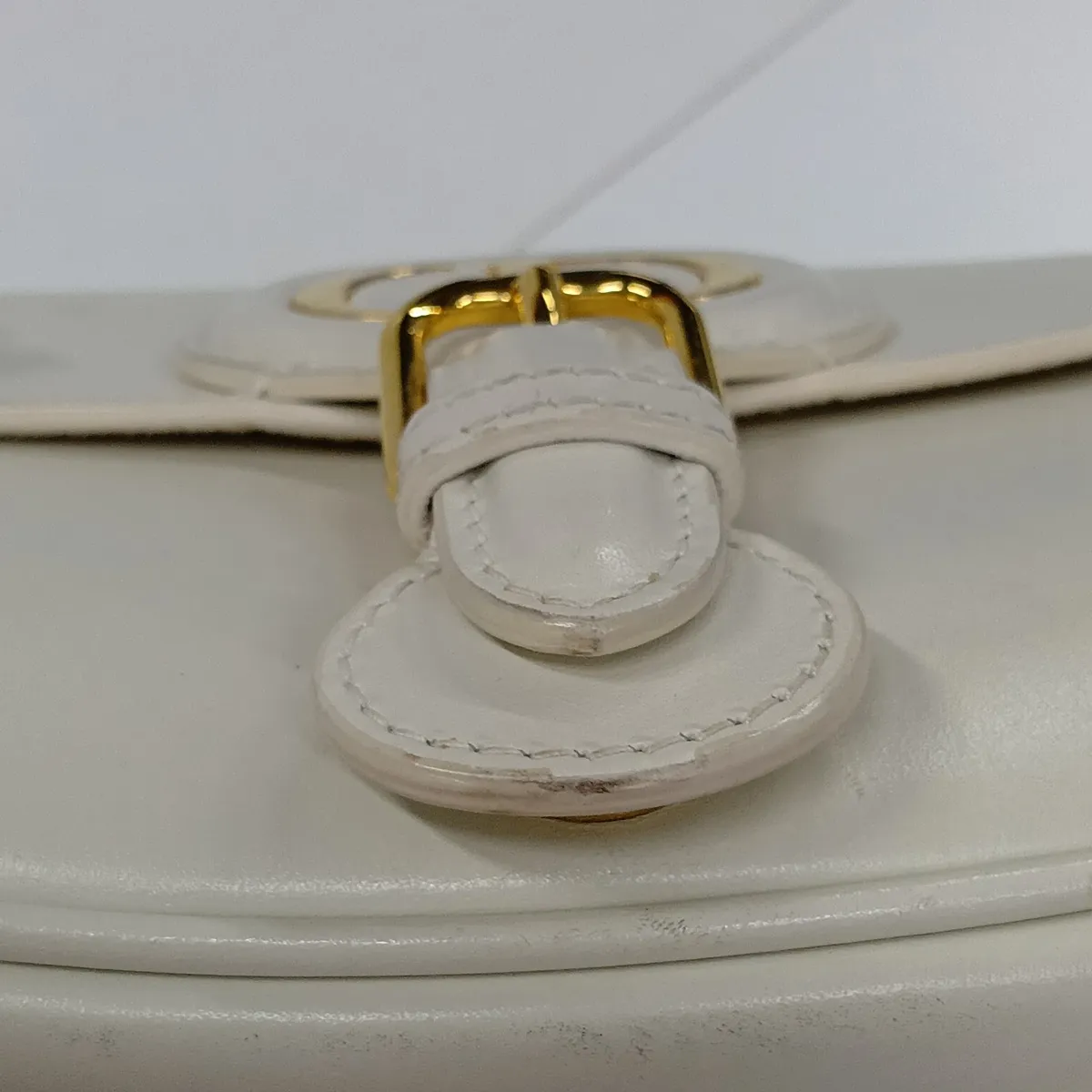 Bobby Leather Shoulder Bag, White — view 10