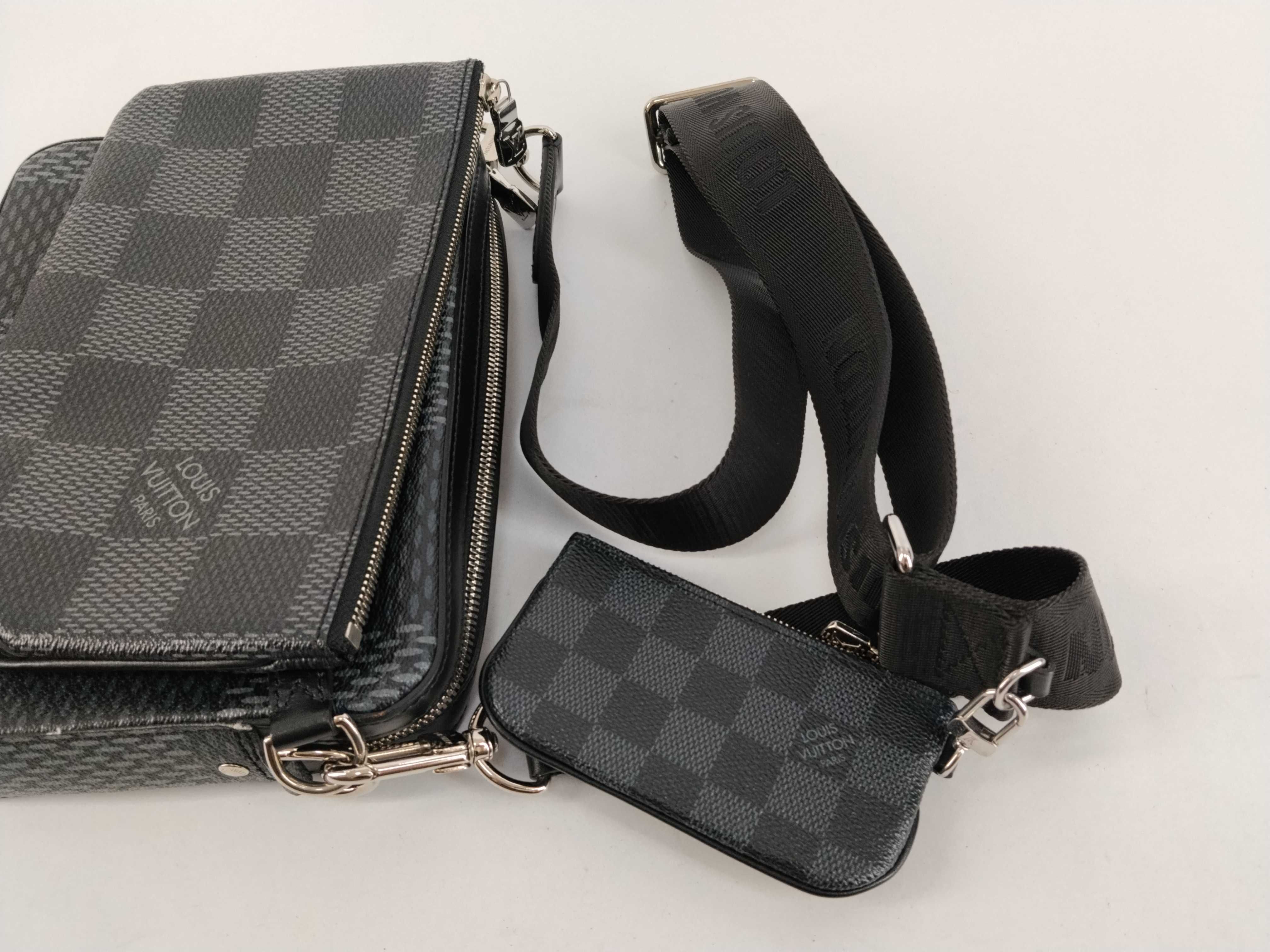 Damier Graphite N50017 Damier Graphite 3D Trio Messenger Shoulder Bag — view 3