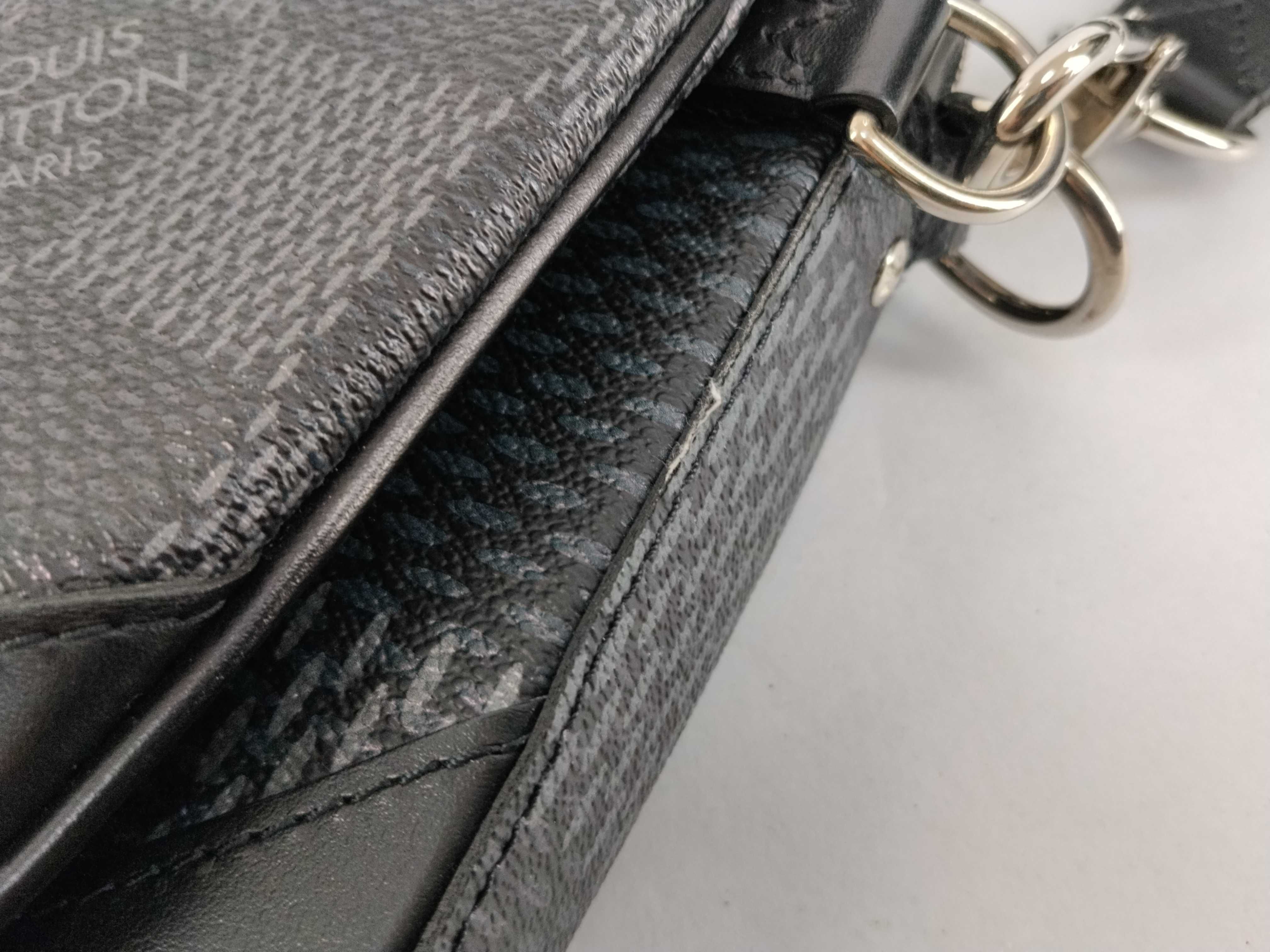 Damier Graphite N50017 Damier Graphite 3D Trio Messenger Shoulder Bag — view 8
