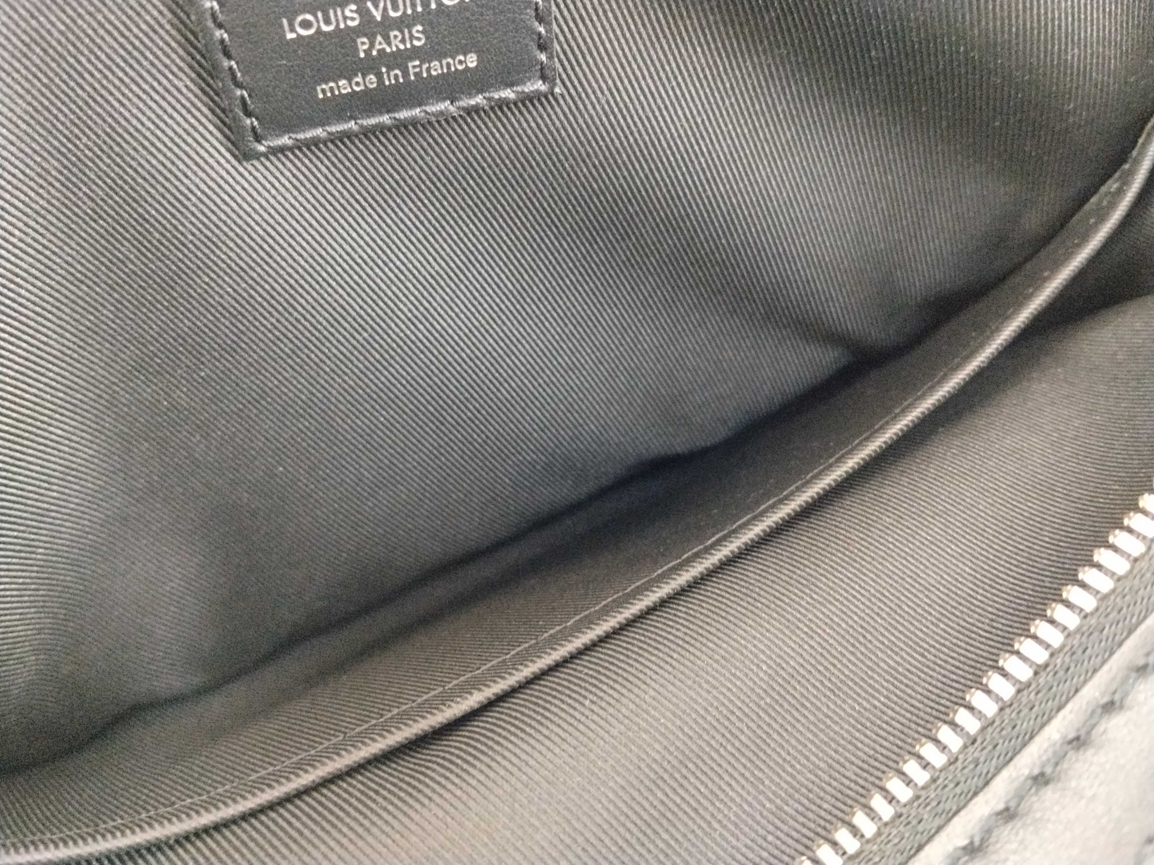 Damier Graphite N50017 Damier Graphite 3D Trio Messenger Shoulder Bag — view 10