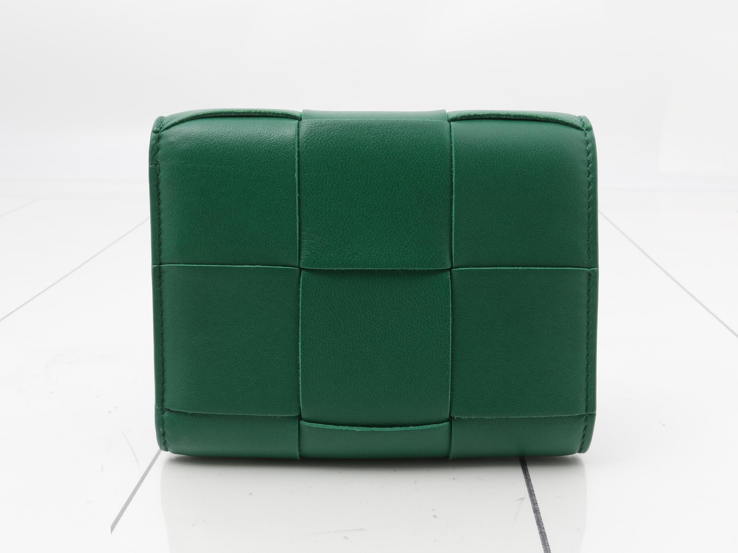 Maxi Intrecciato Compact Wallet — view 2