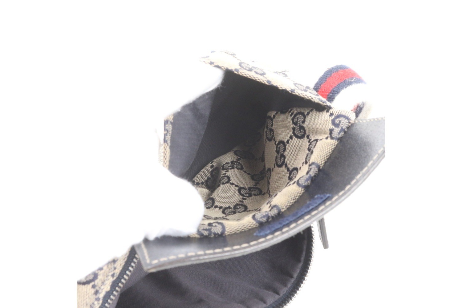 GG Canvas 28566 Leather Body Bag — view 8