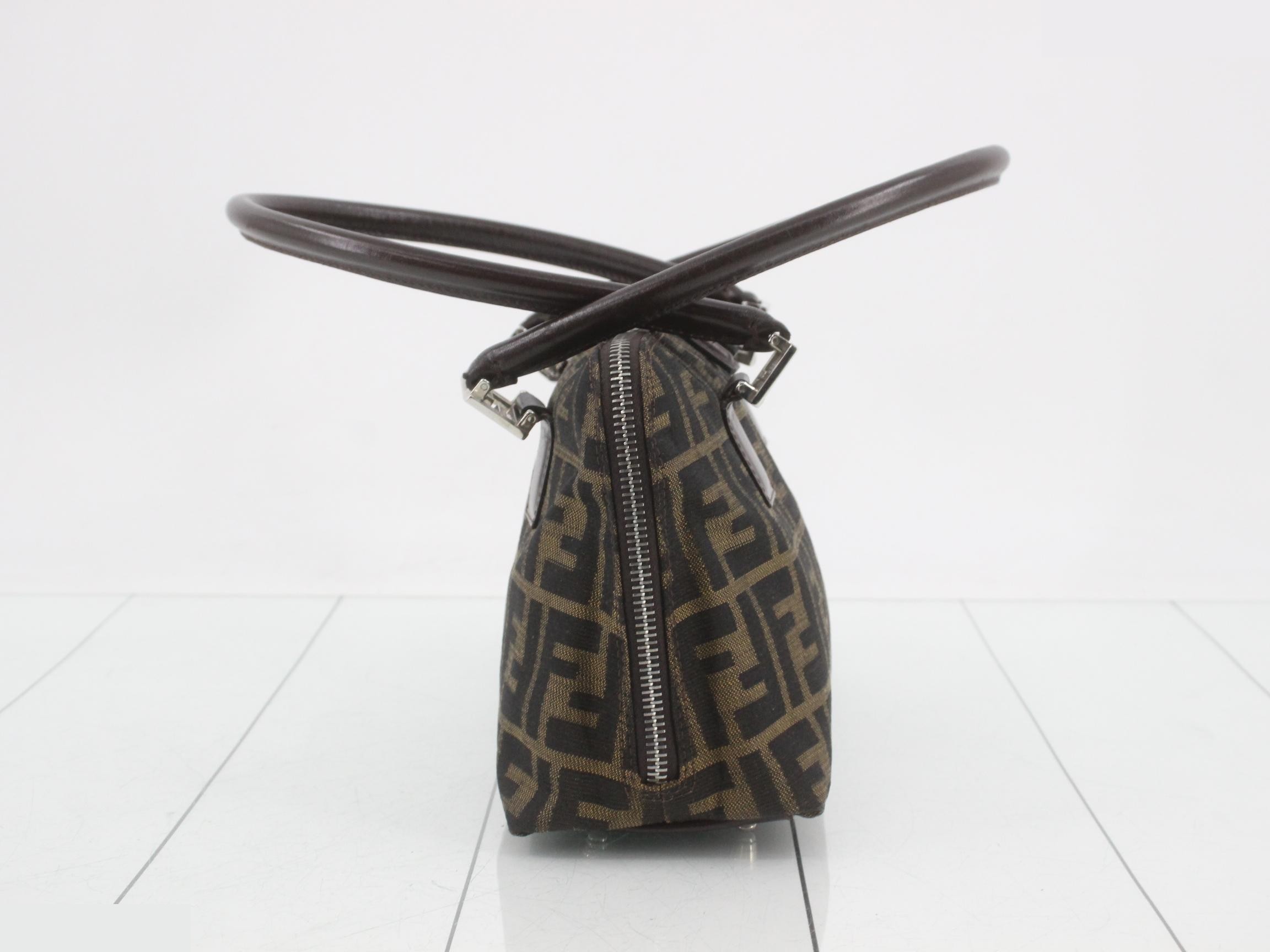 Zucca (Bag) - Shoulder Bag — view 4