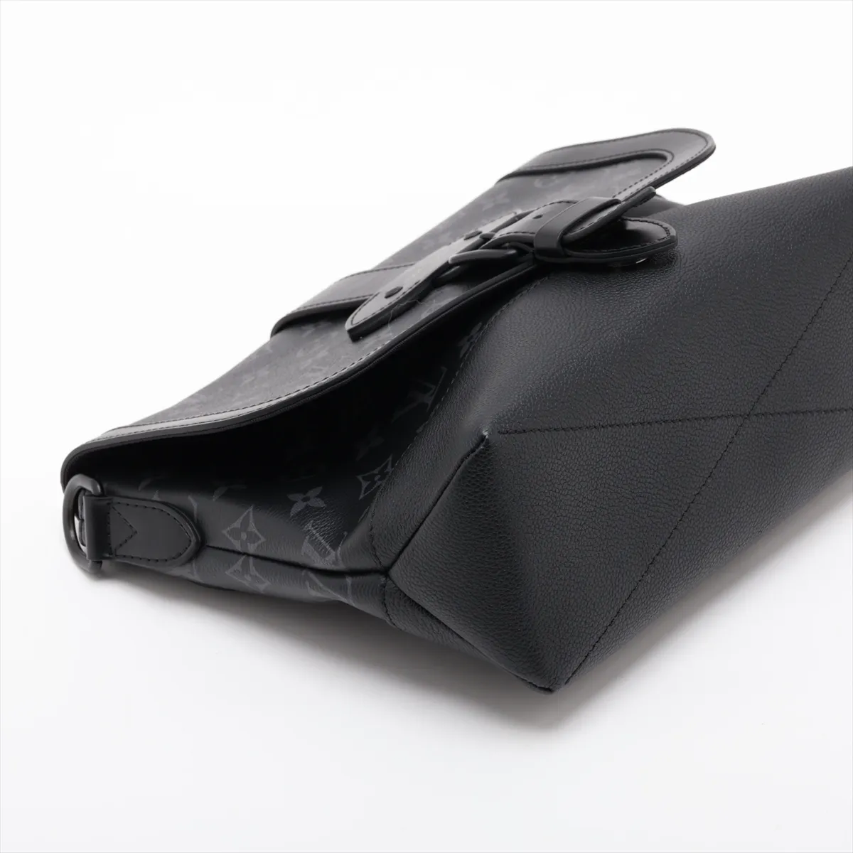 Monogram Eclipse Saumur Messenger Bag M45911 Black (RFID detected) — view 4