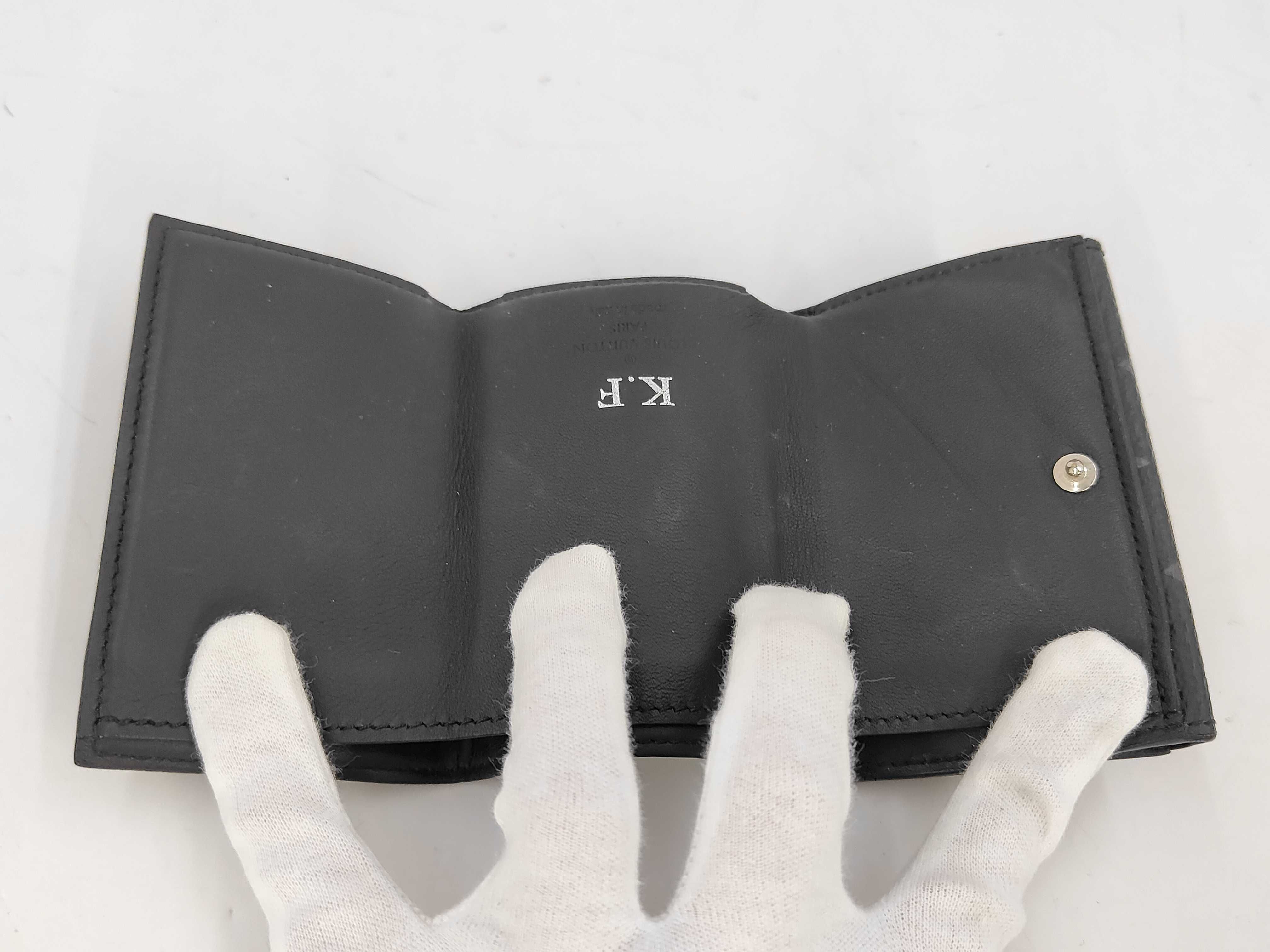 wallet — view 5