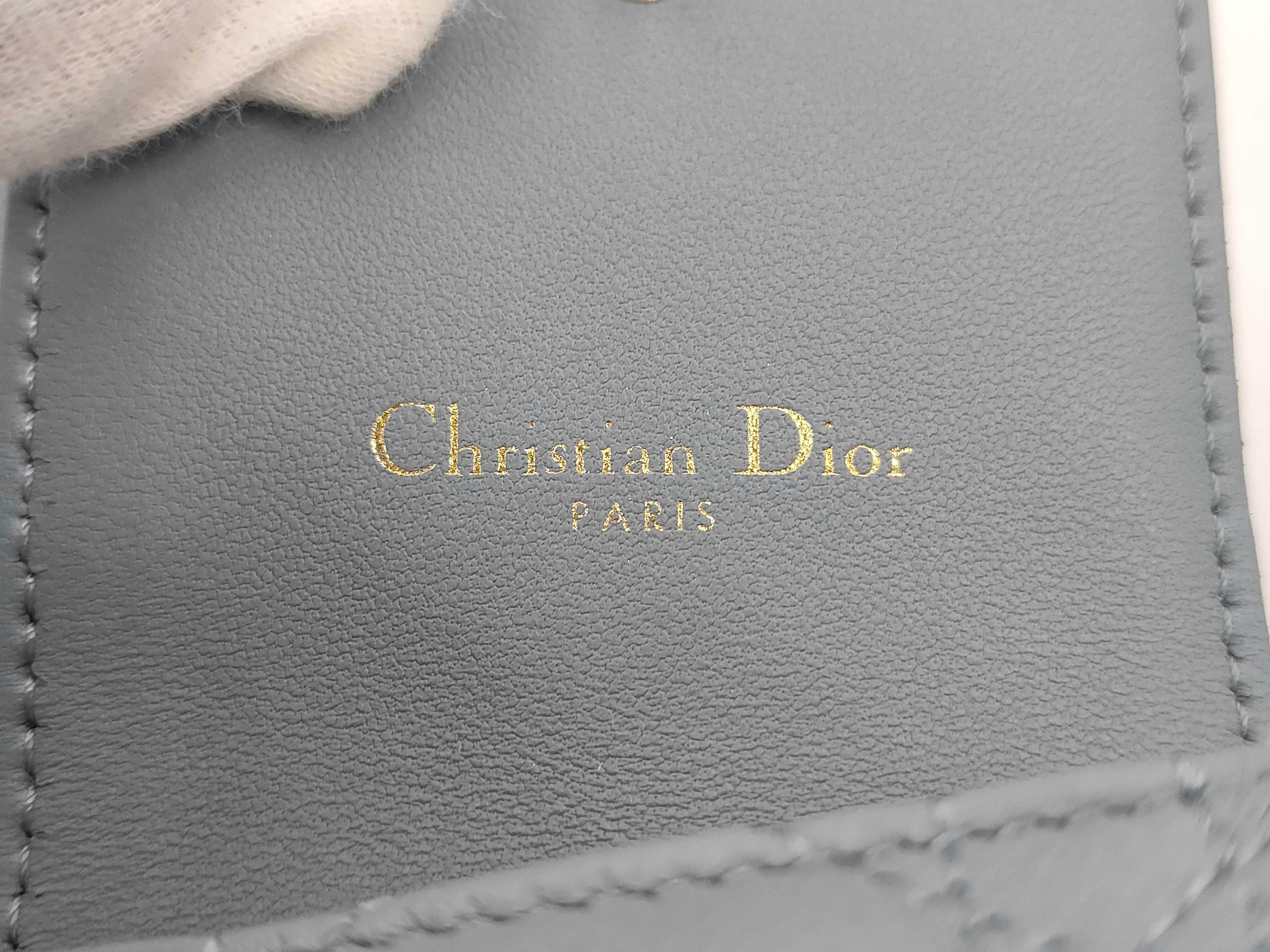 Christian Caro Gold Chain Shoulder Bag — view 10