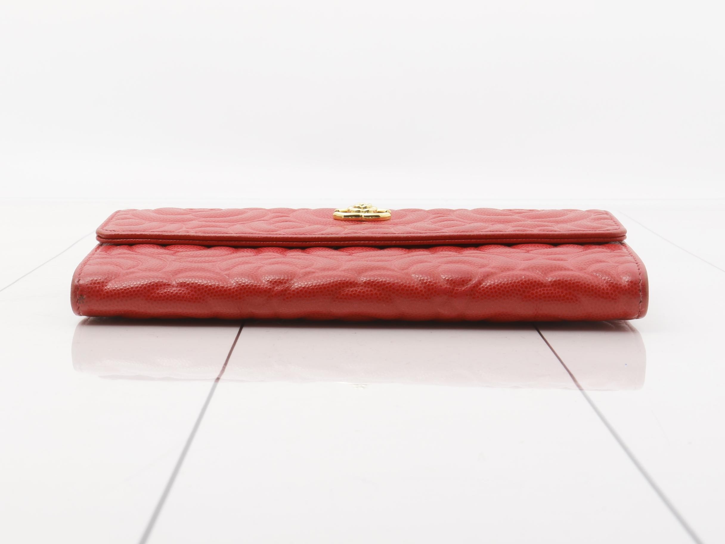 Caviar leather (bag) and wallet, gold hardware — view 3