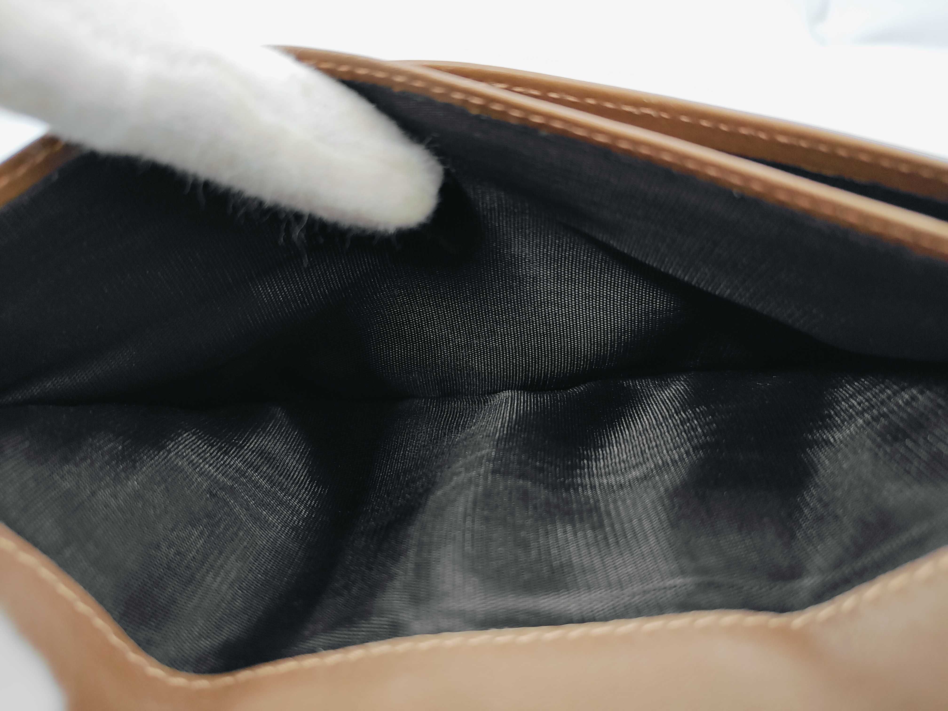 wallet — view 11