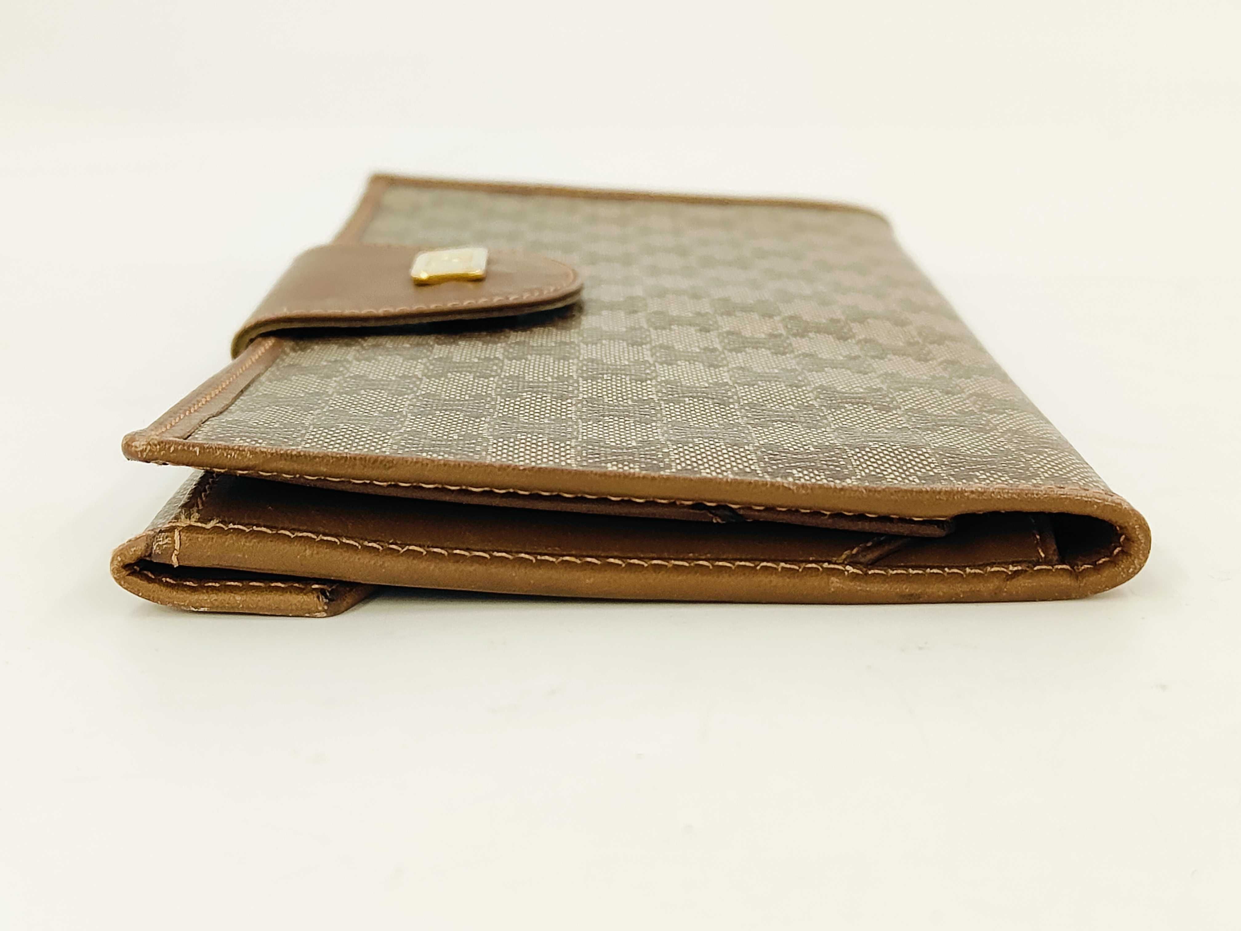wallet — view 6