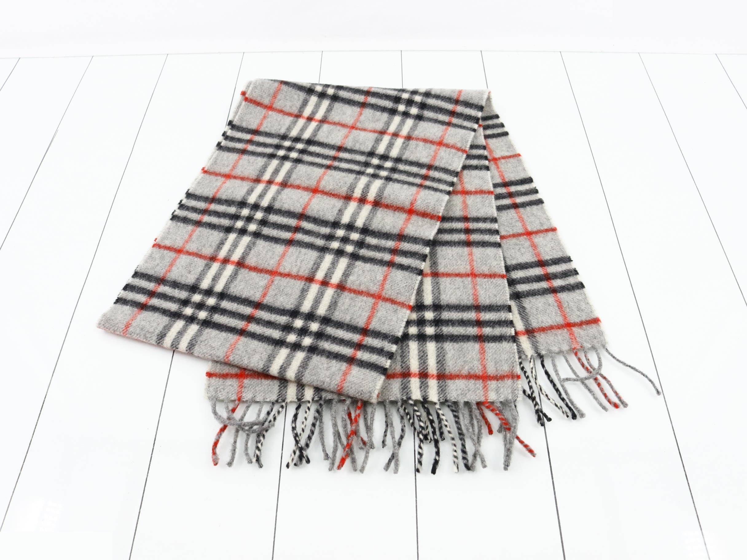 Nova Check Scarf, Gray — view 3