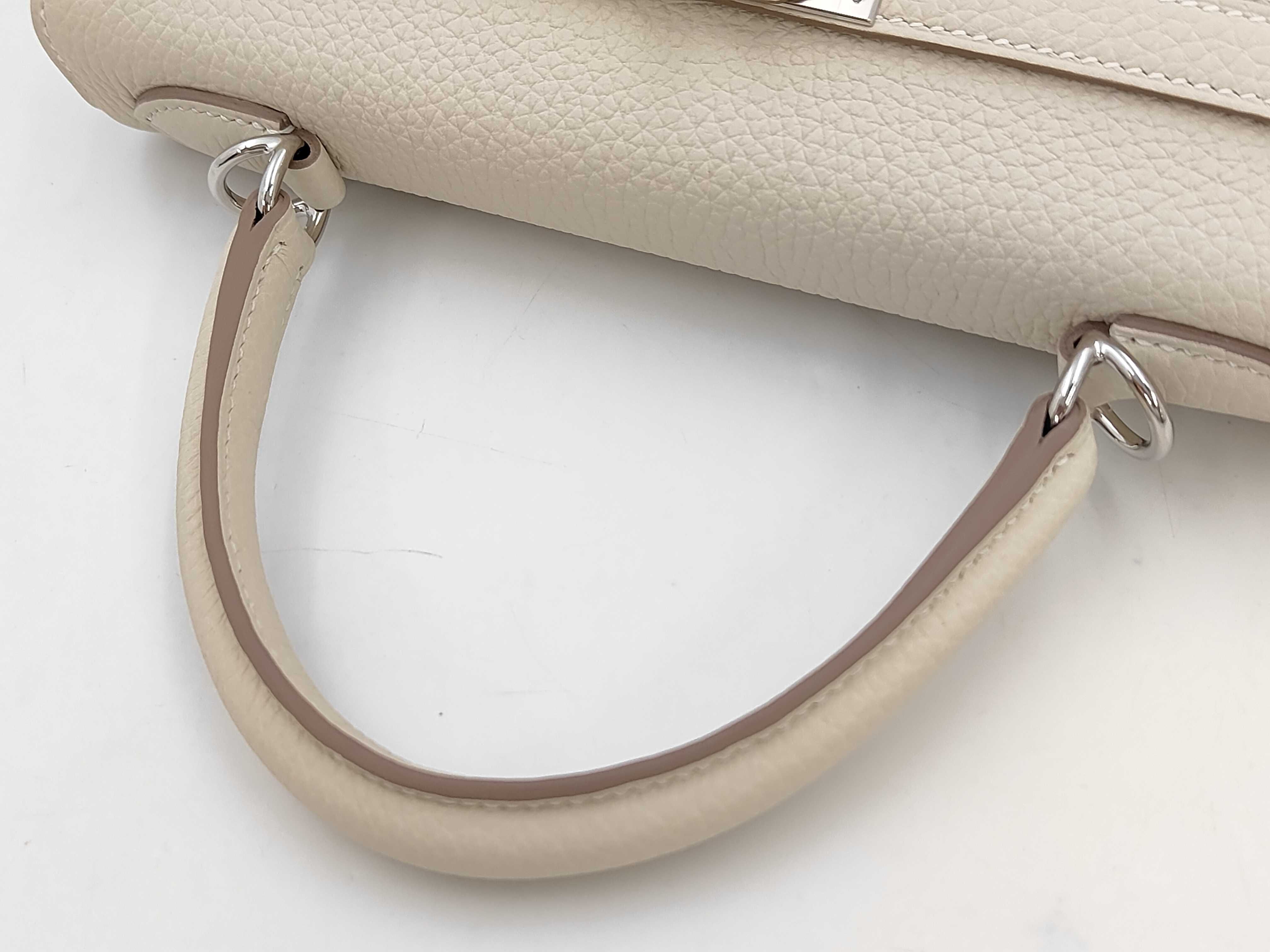 Kelly 25 Togo Leather Handbag with Silver Hardware (G Stamp) — view 5