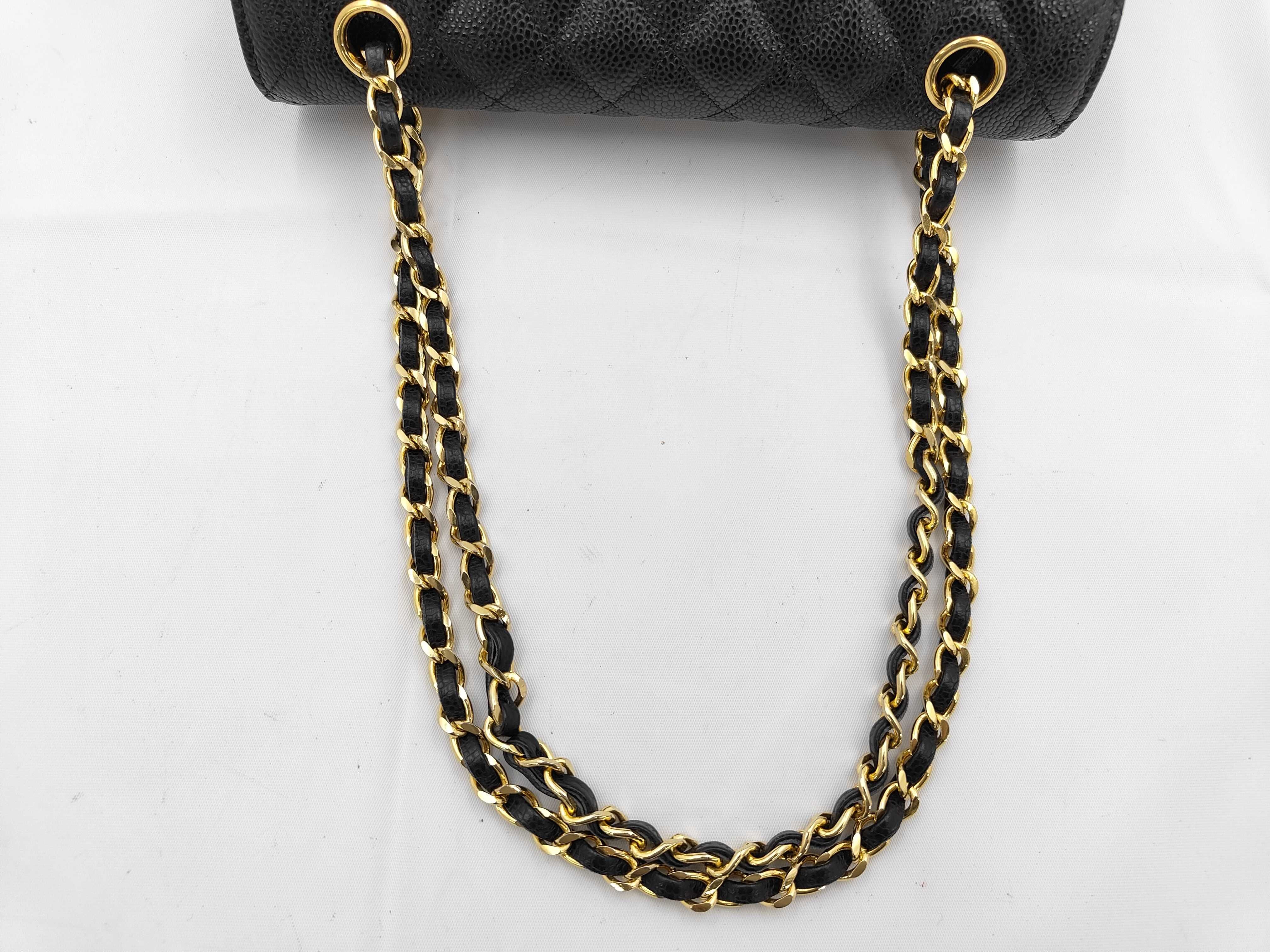 Matelassé 23 Double Flap Caviar Black Chain Shoulder Bag — view 3