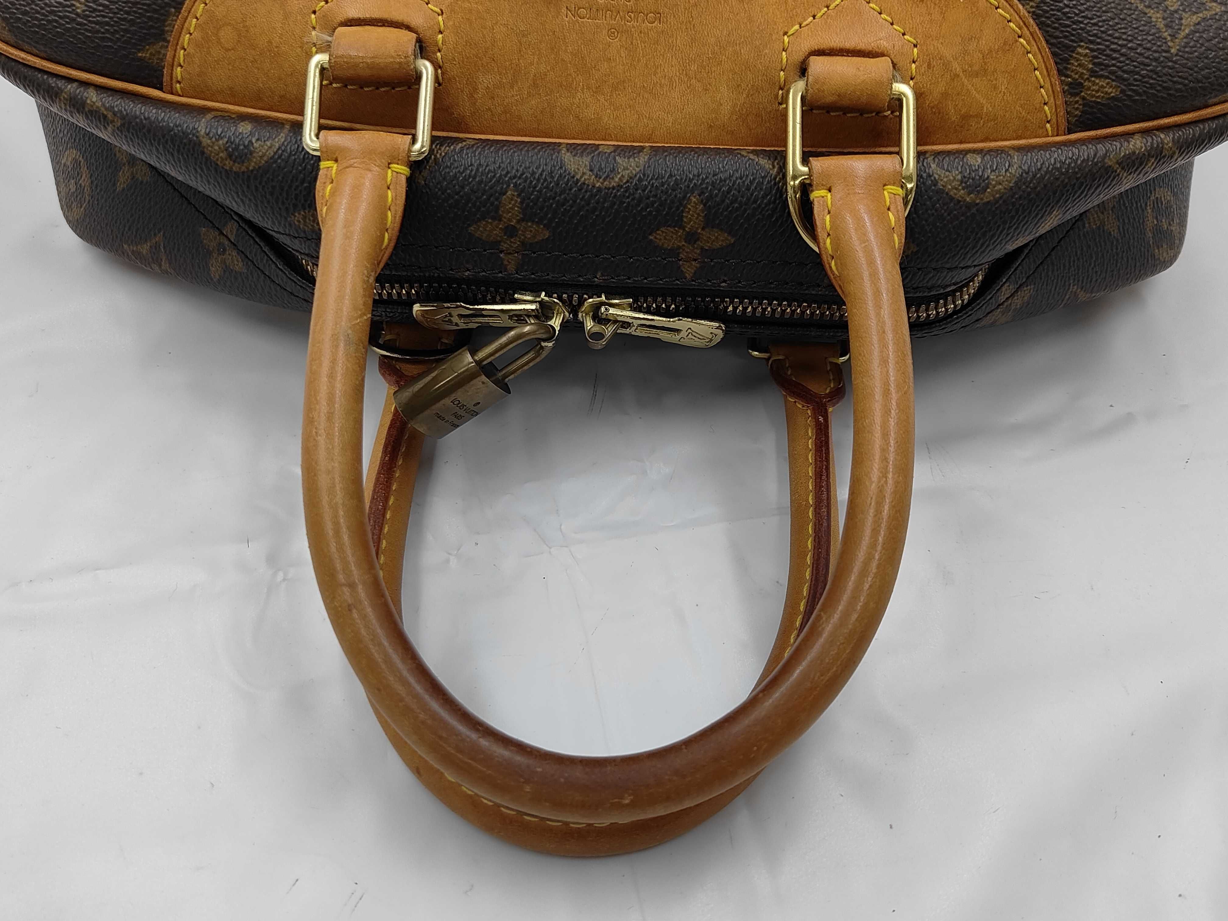 M47270 Bowling Vanity (Deauville) Handbag Monogram Brown Handbag — view 3