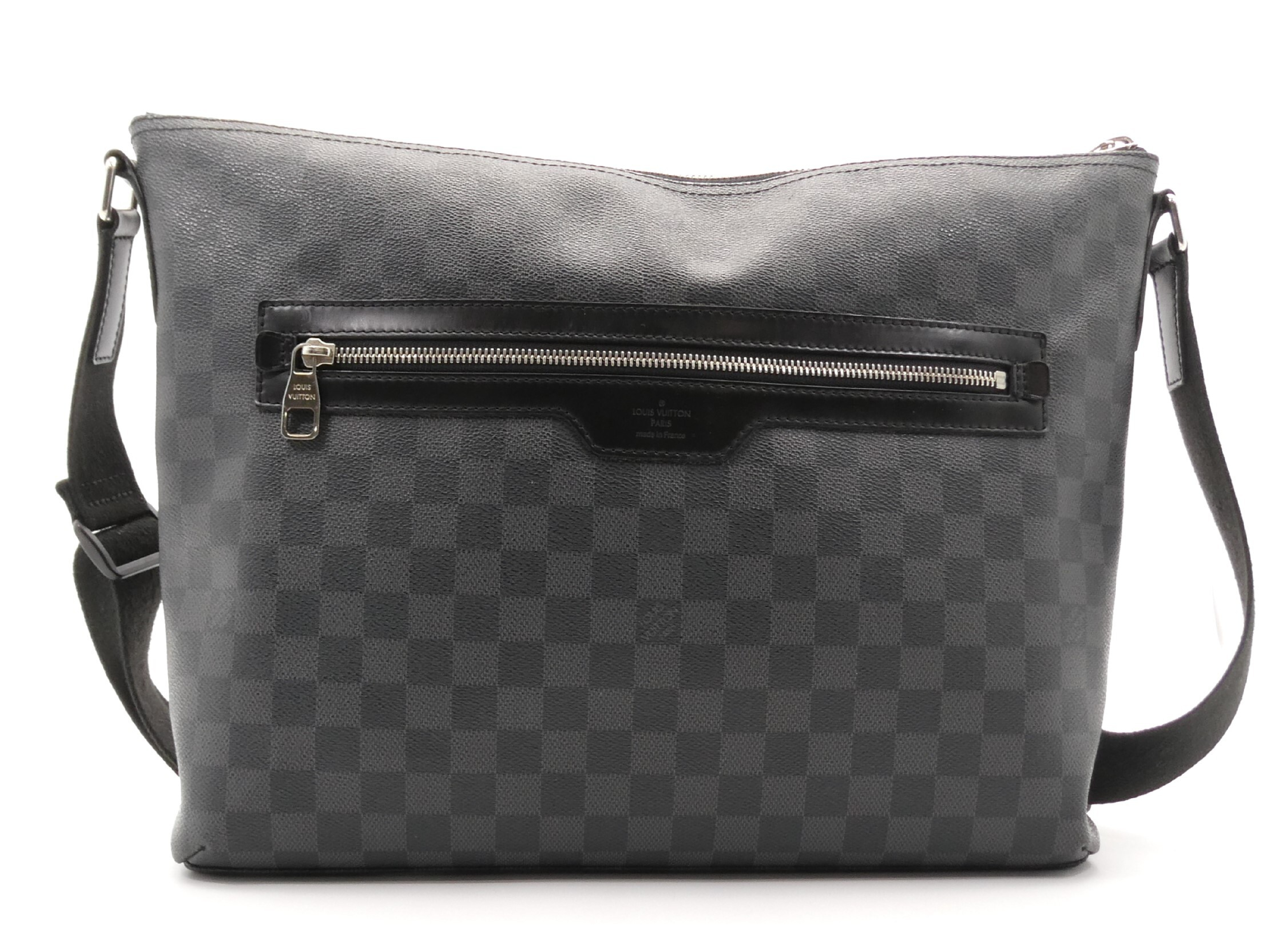 Damier Graphite Mick GM Shoulder Bag — view 2