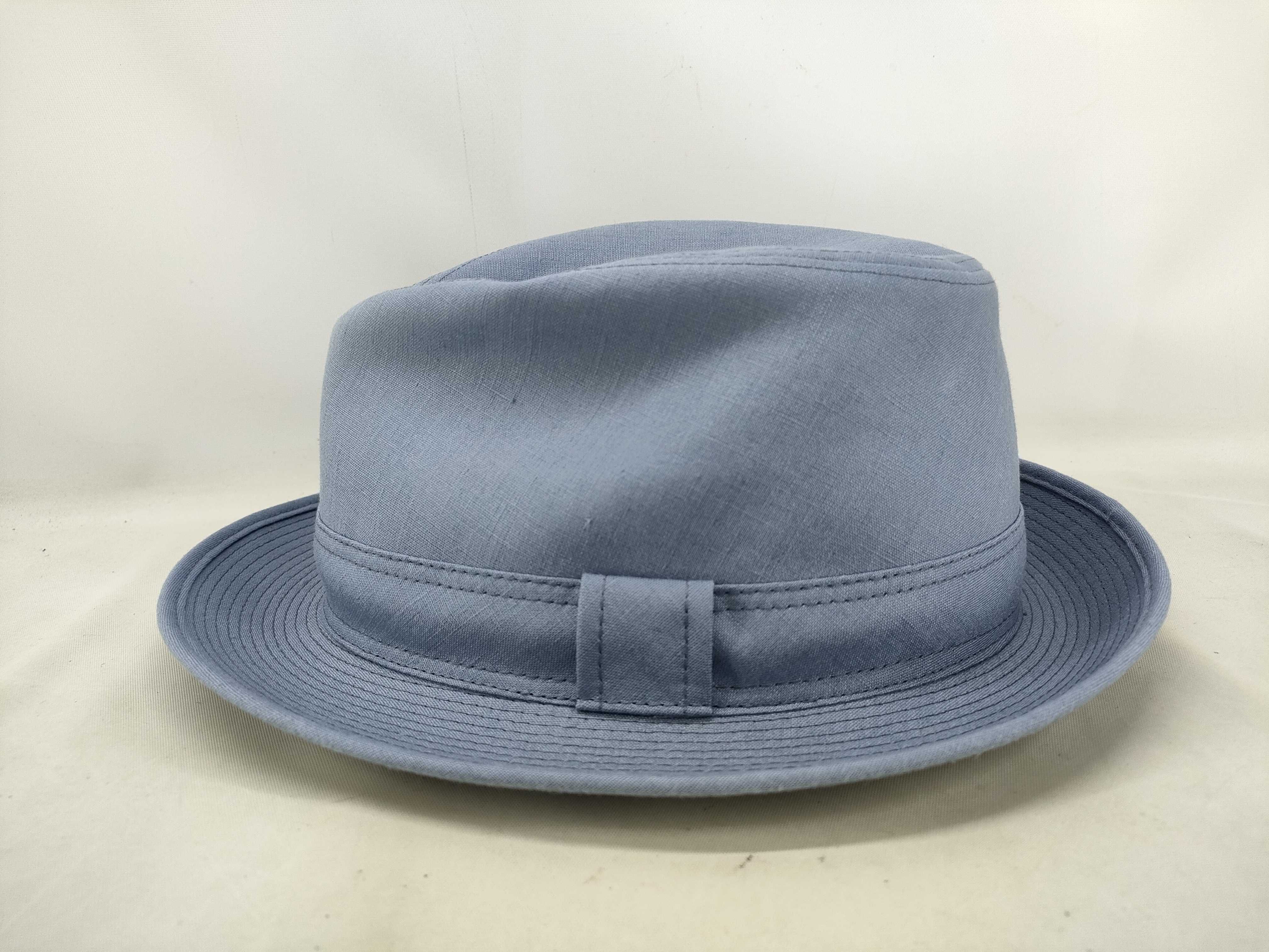 Hat / Linen and other accessories — view 2
