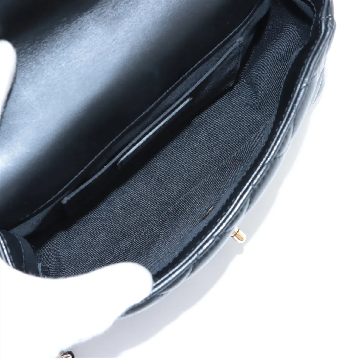 Matelasse Lambskin Chain Shoulder Bag Pearl Black Gold Hardware 29364216 29th Series — view 6