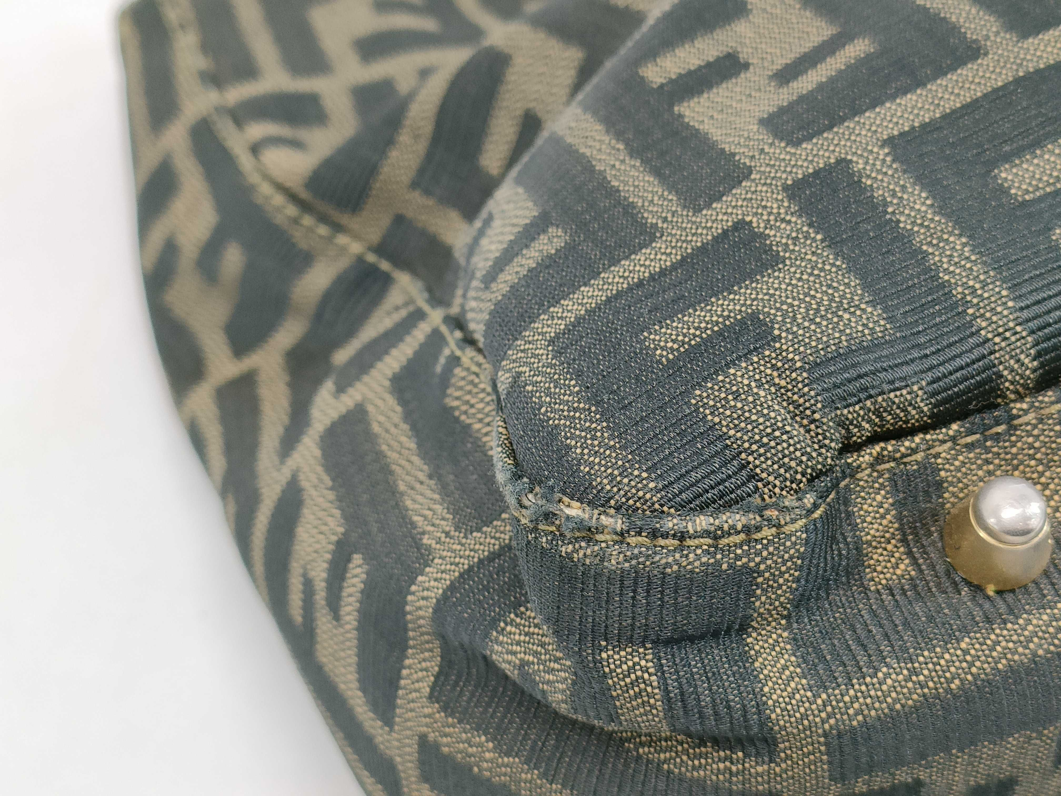 Zucca pattern FF logo jacquard handbag — view 6