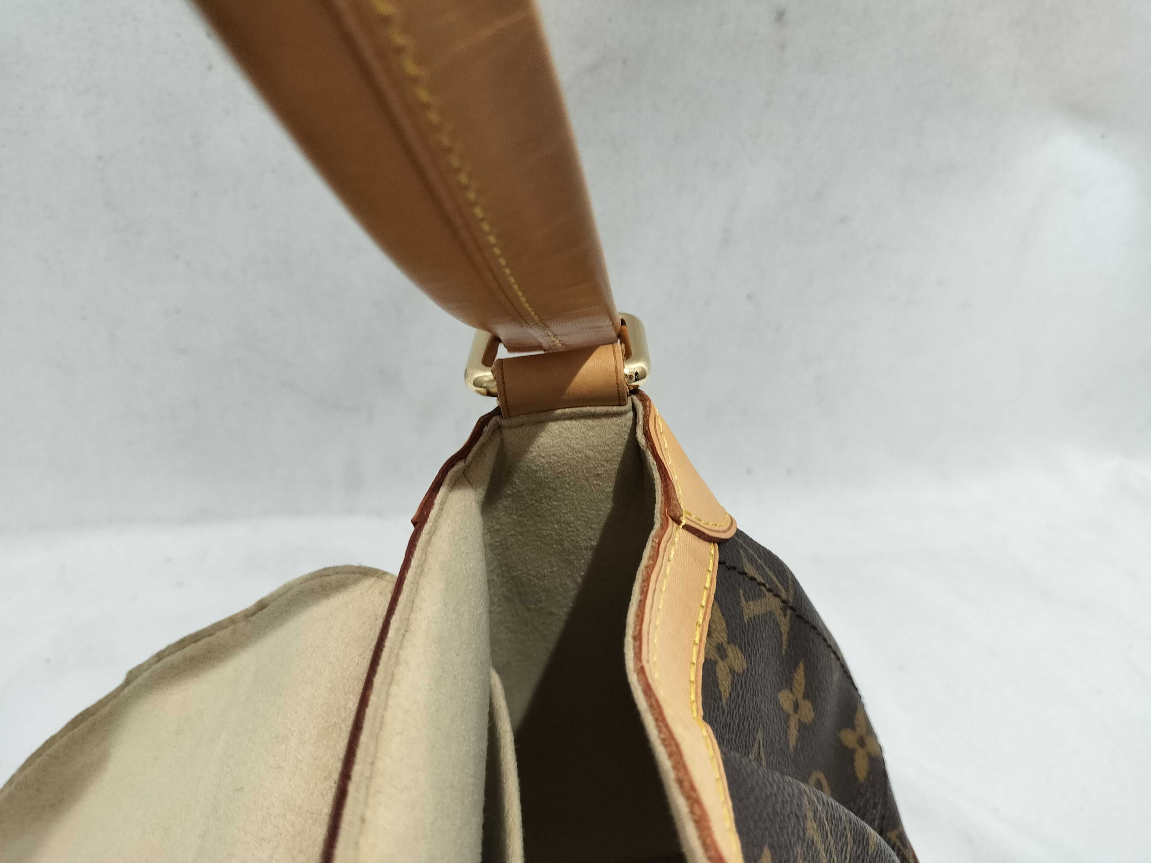 Monogram Beverly MM M40121 Handbag — view 13