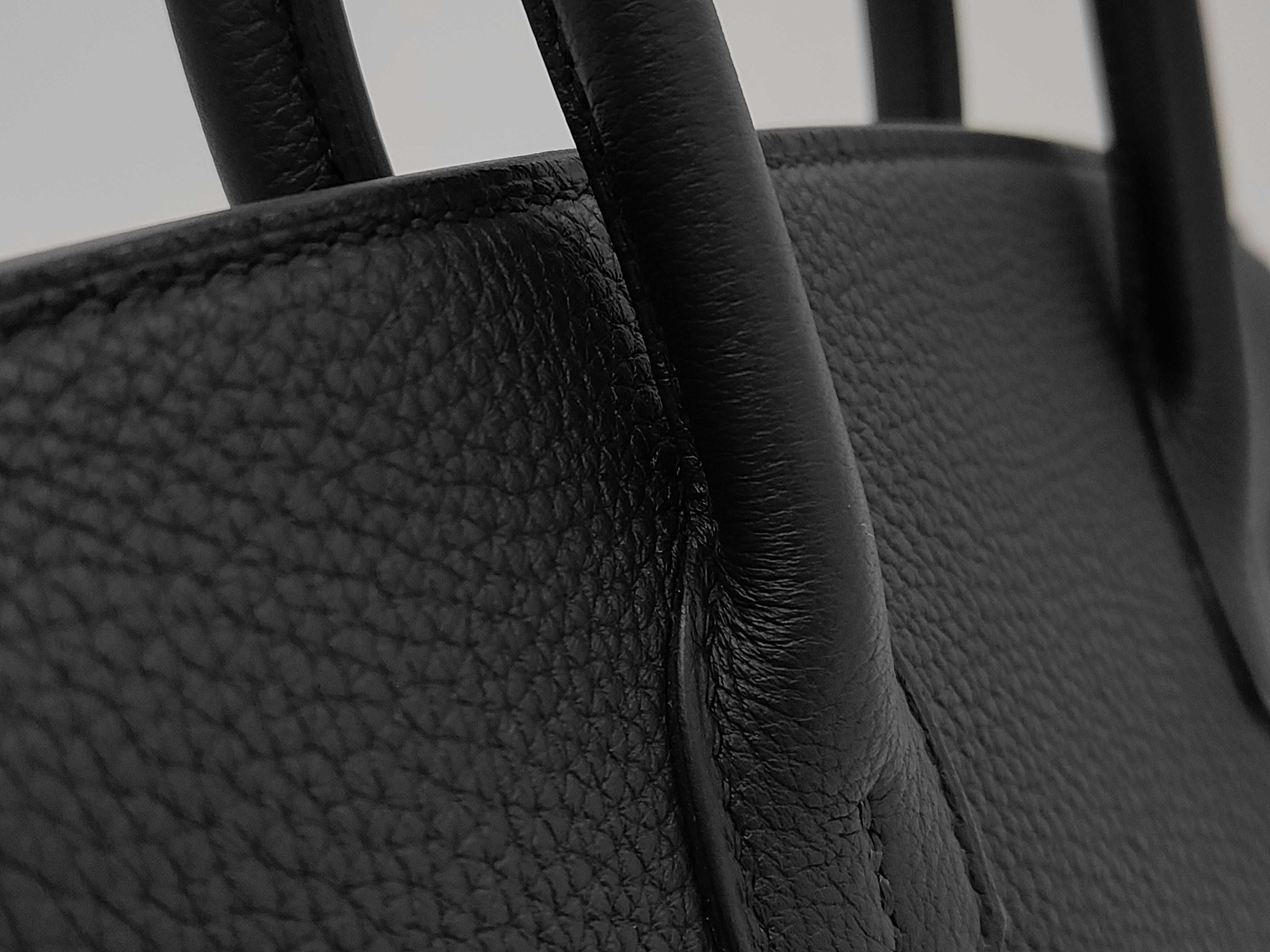 Birkin 30 Black Handbag with Gold Hardware — view 5