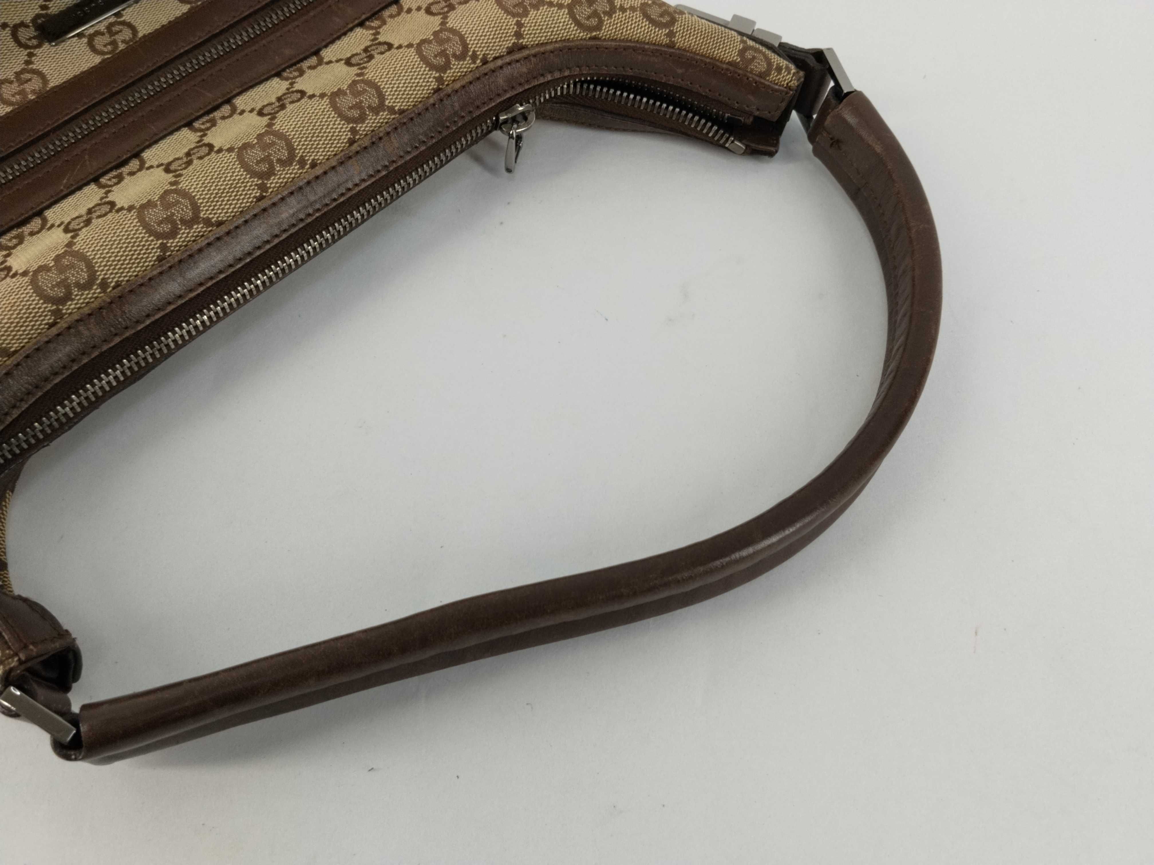 GG Canvas One-Shoulder Bag — view 3