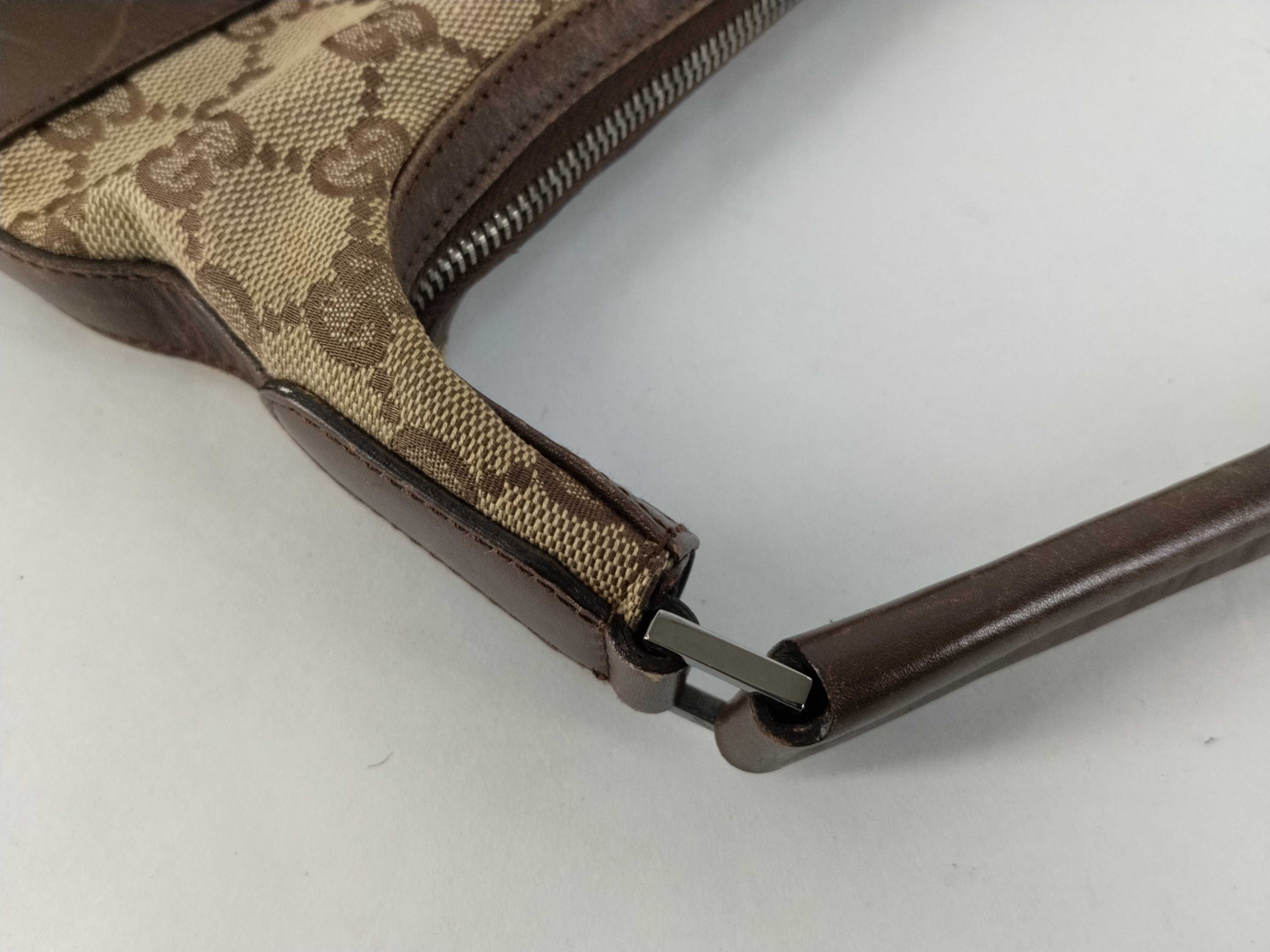 GG Canvas One-Shoulder Bag — view 5