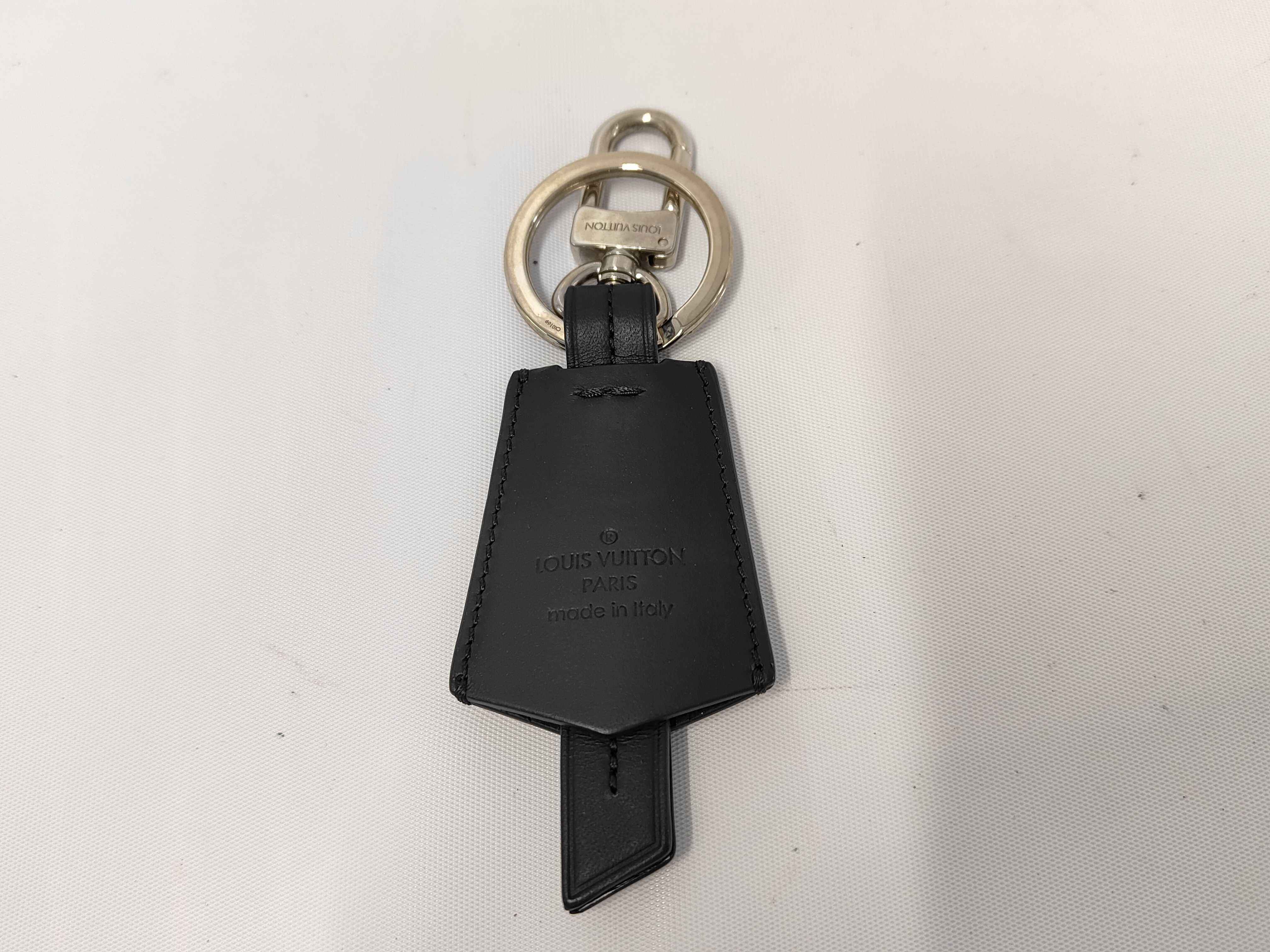 Keychain - LV Cloche Clé M68020 Key Case/Keychain — view 2