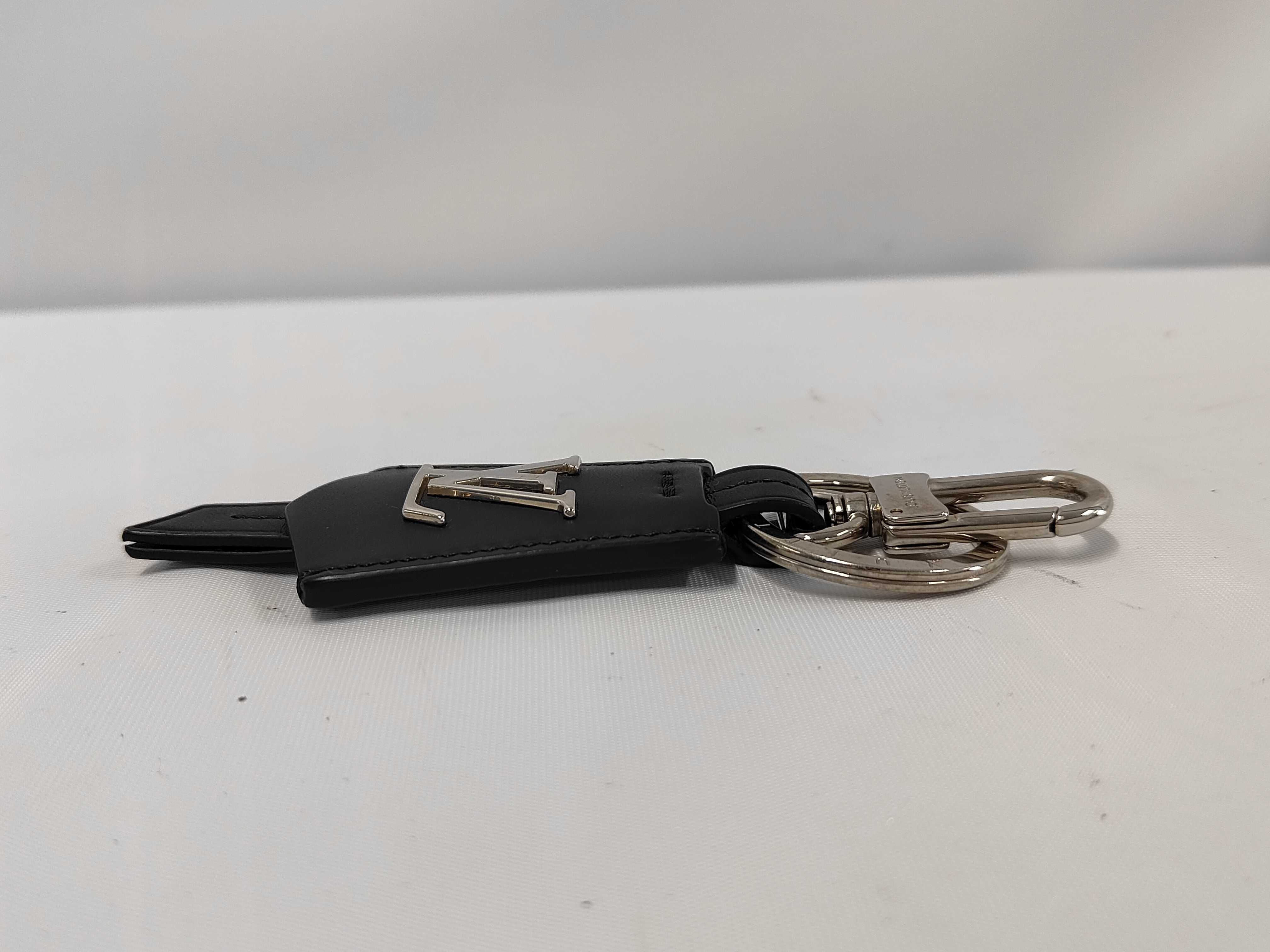 Keychain - LV Cloche Clé M68020 Key Case/Keychain — view 7