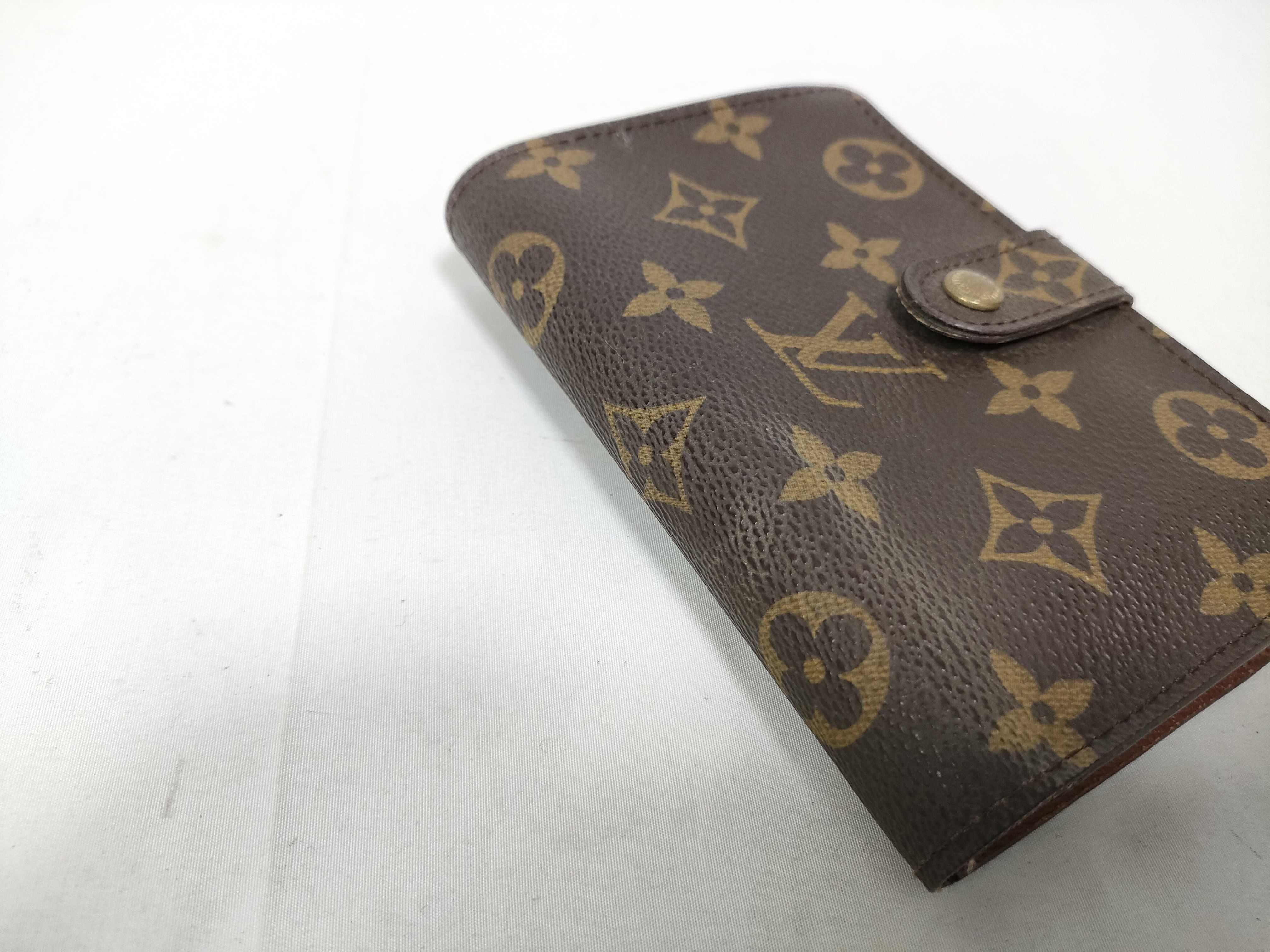 Monogram Louis Vuitton Wallet — view 4