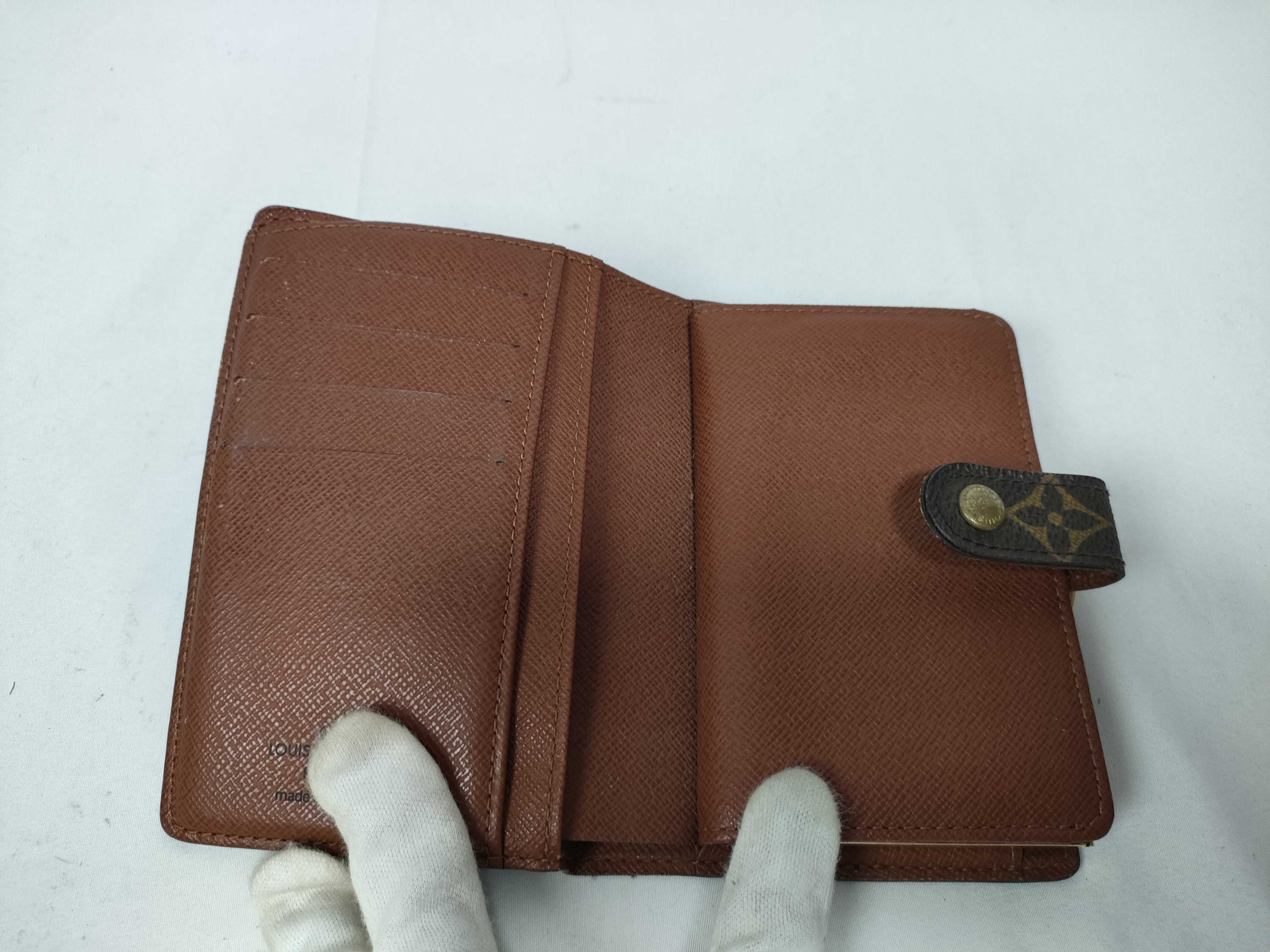 Monogram Louis Vuitton Wallet — view 9