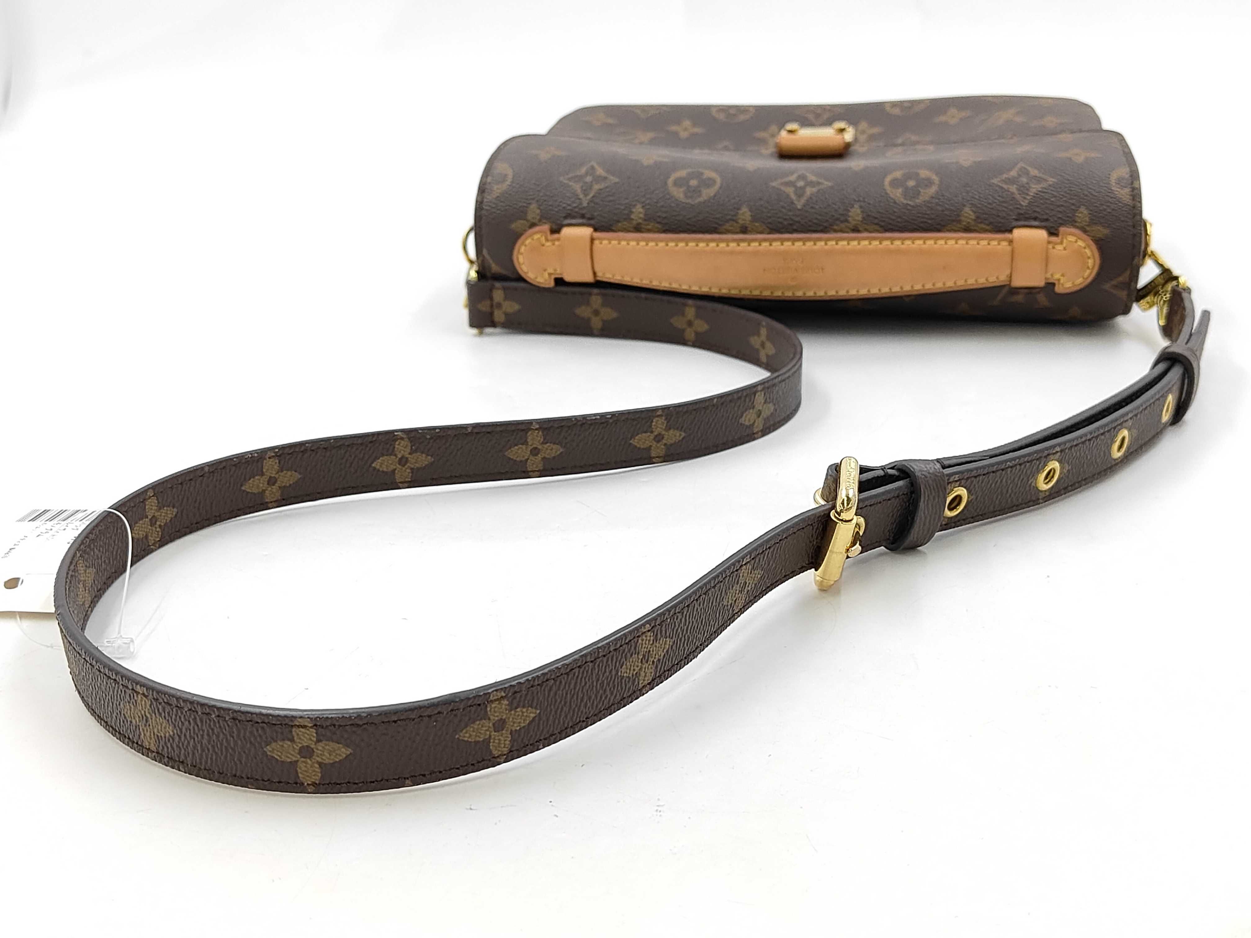 Monogram Pochette Métis M44875 Shoulder Bag — view 6