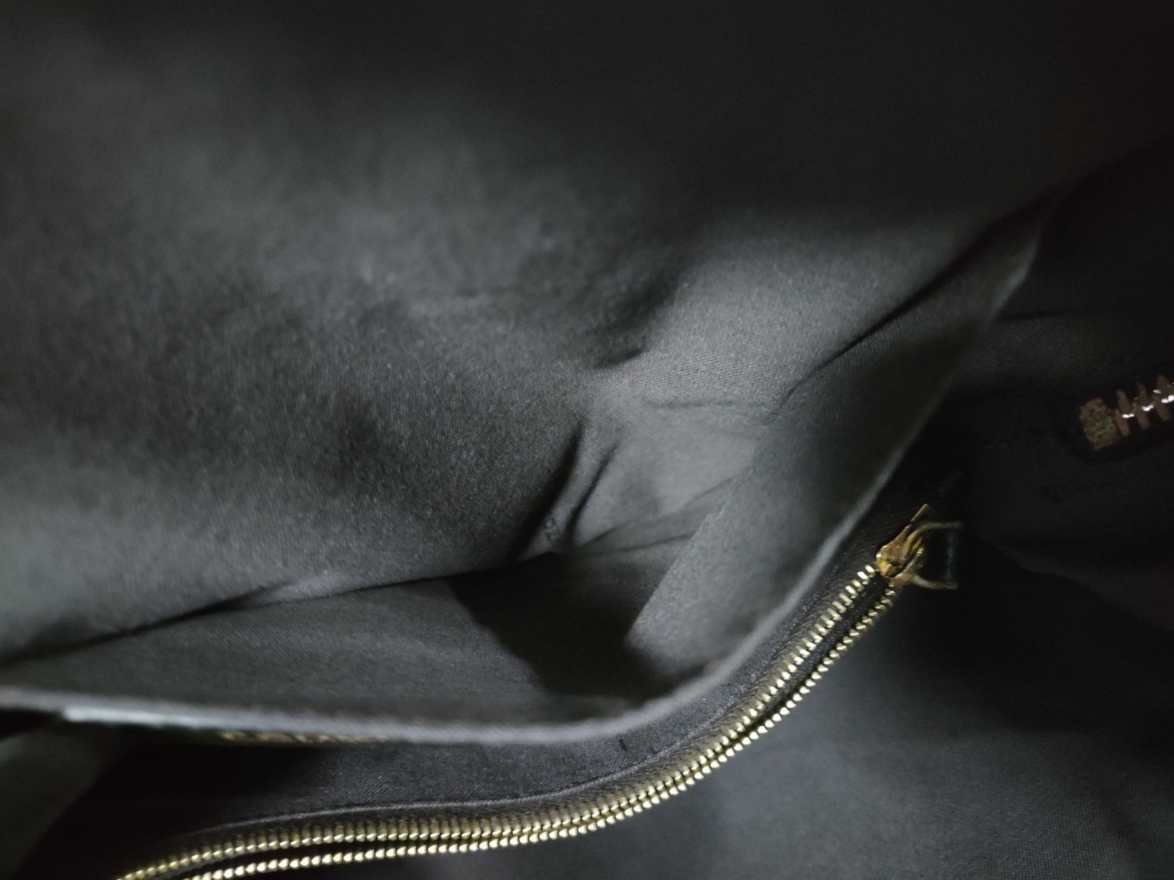 Chameleon Handbag, Black, with Dust Bag — view 12