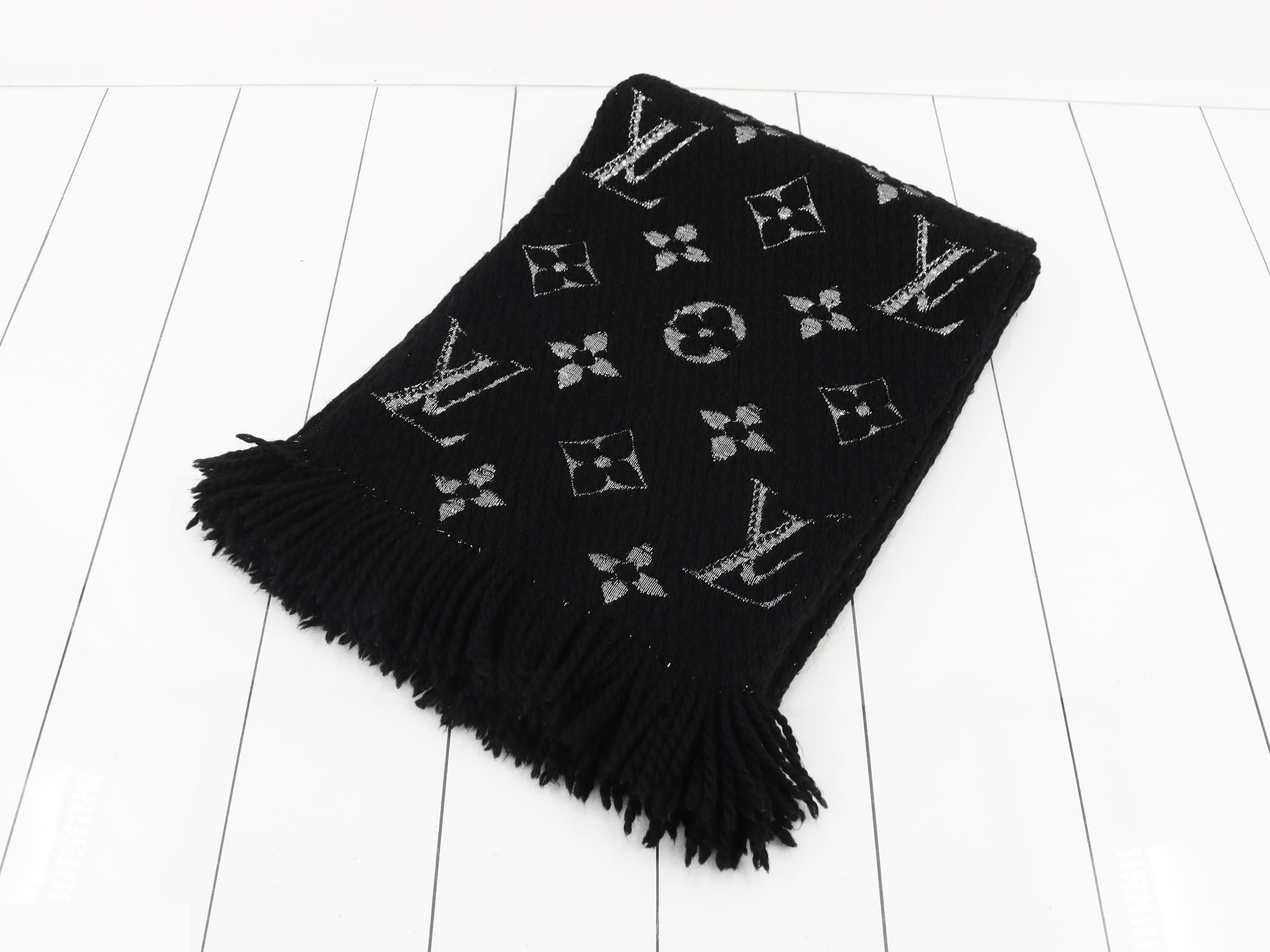 Logo Mania Long Scarf, Domestic Tag Included, Black & Silver