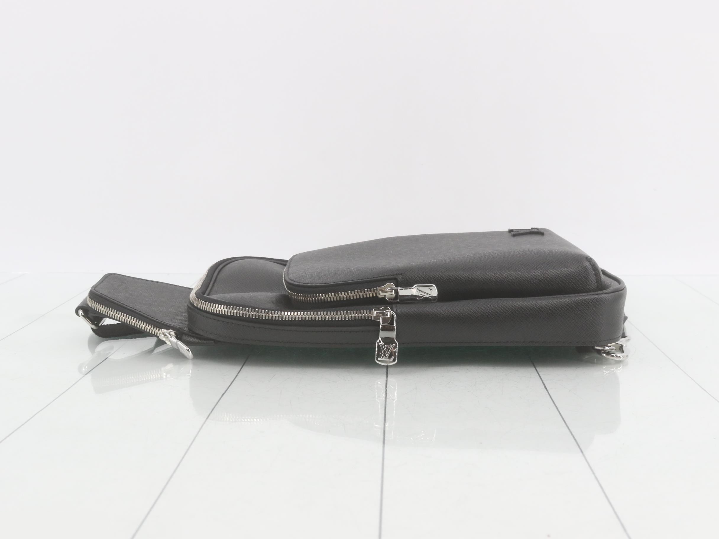 Avenue Slingbag — view 4