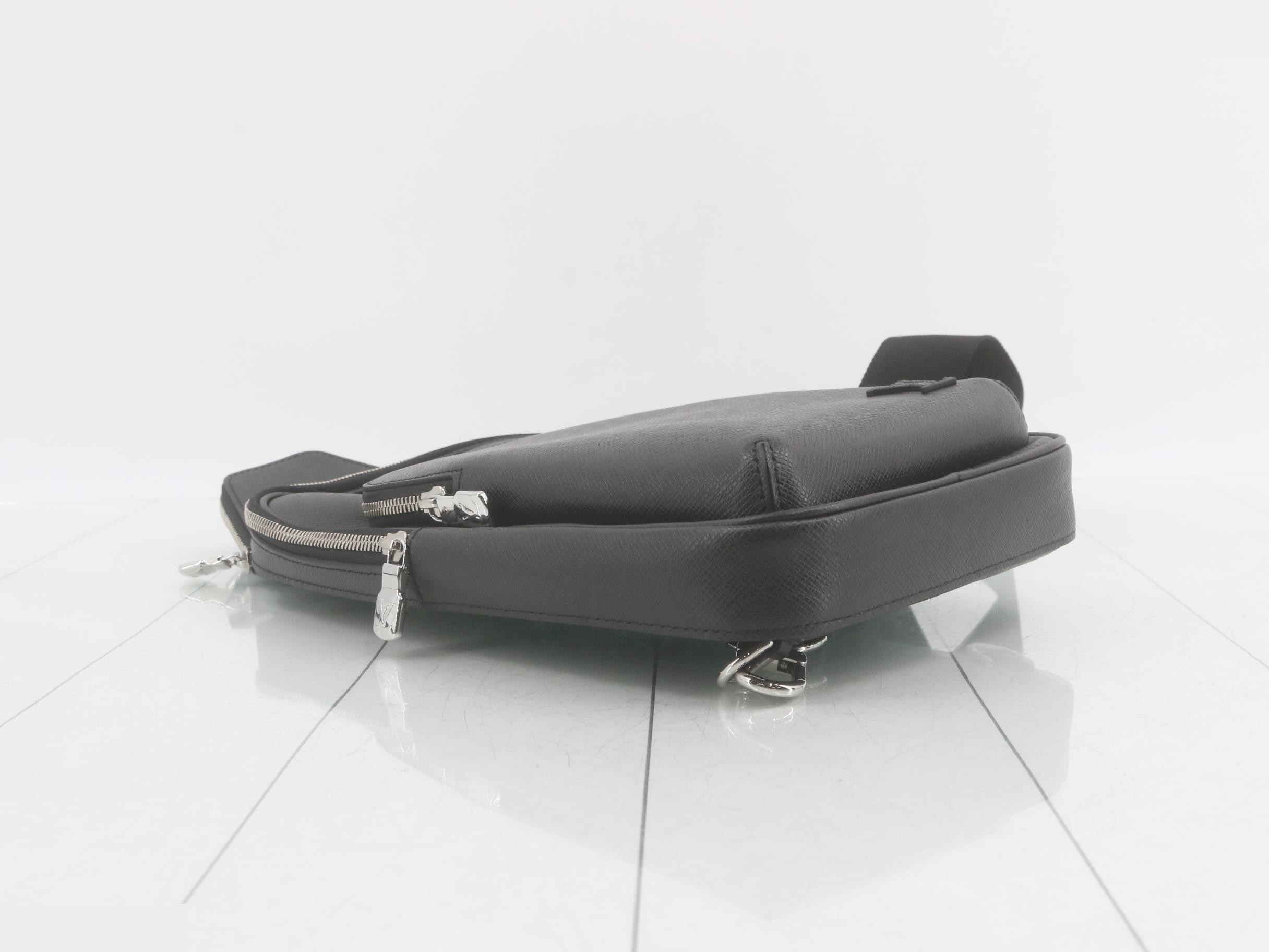 Avenue Slingbag — view 5